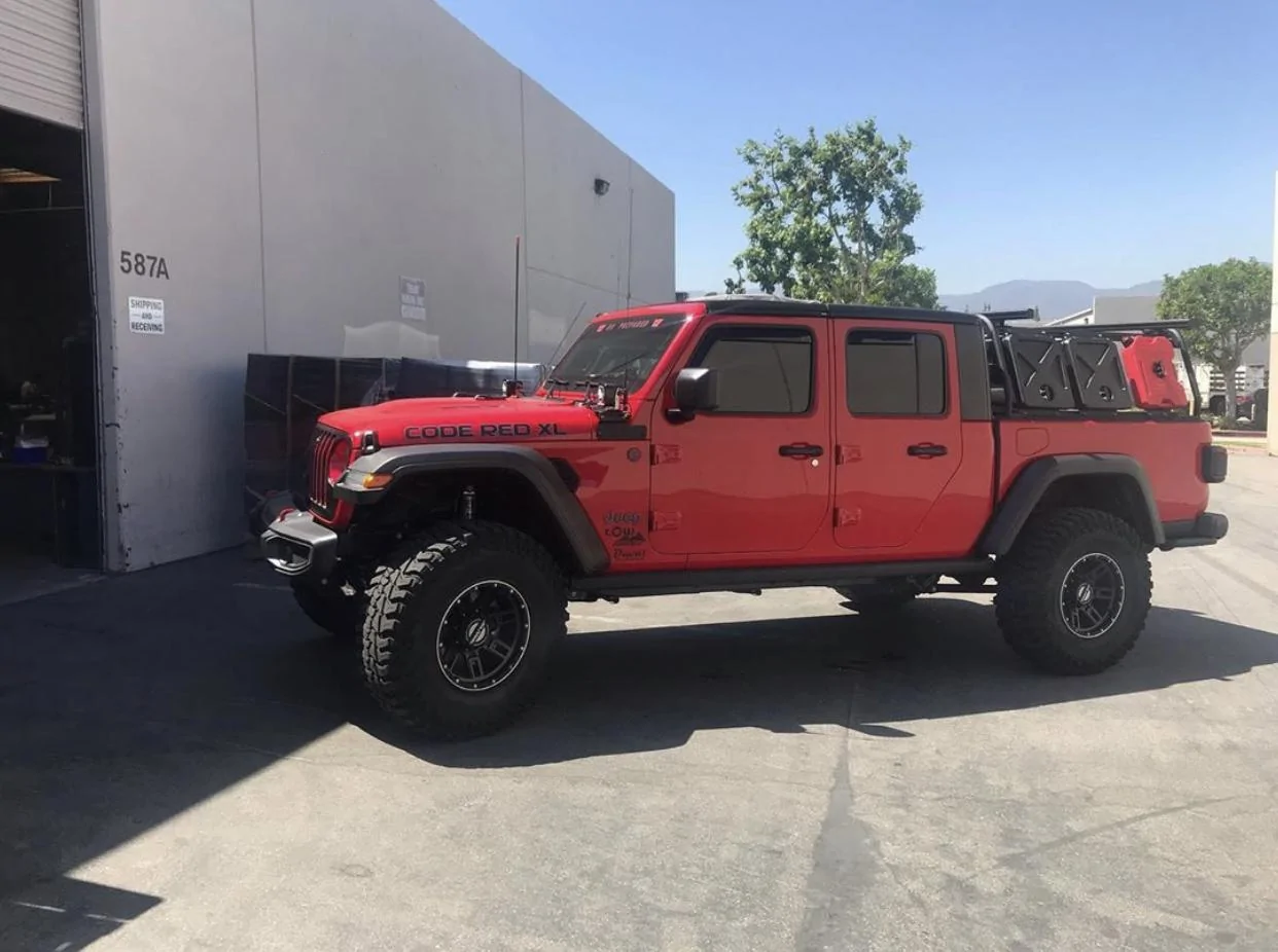 Jeep Gladiator FIRECRACKER RED Gladiator JT Club 380E3FC9-63BF-4B54-97E9-DAE0F9FD943E