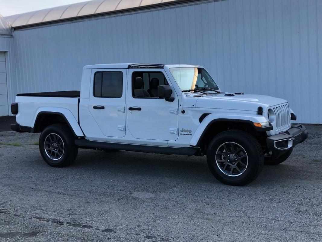 Jeep Gladiator 2020 Gladiator Overland Journal thumbnail-4