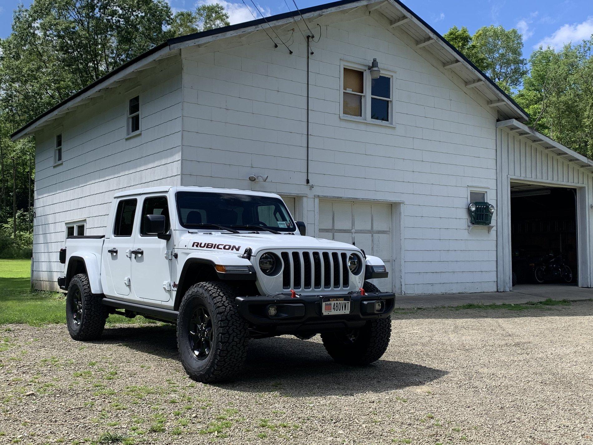 Jeep Gladiator Pictures of 33s and 35s 2B122F36-4097-4219-9245-15B2729708E2