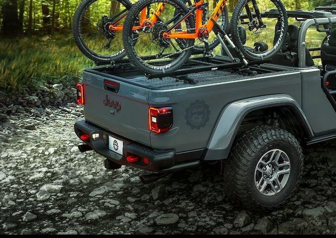 Jeep Gladiator DECKED detail video mopar-82215631-truck-bed-trail-rail-cross-bars-jeep-gladiator-jt-installed-zoom