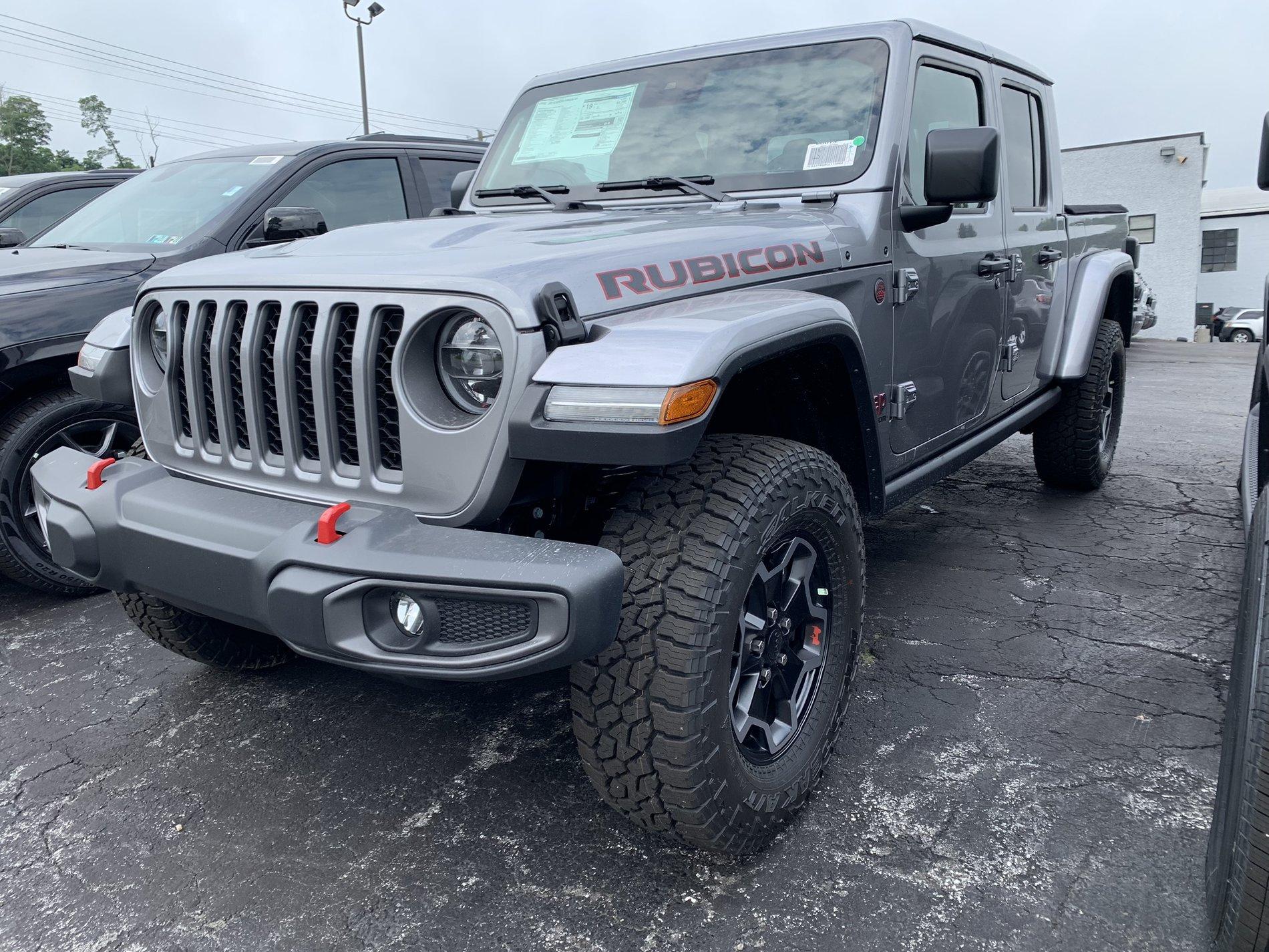 Jeep Gladiator Post your 2020 JT Gladiator build status F7C083AA-5D8A-4448-81AF-D598E9649108