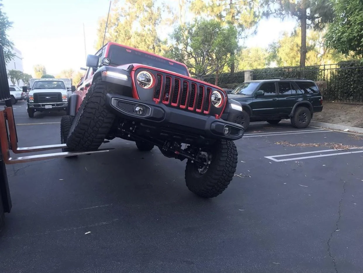 Jeep Gladiator FIRECRACKER RED Gladiator JT Club 8CA61F05-9165-475B-B004-9D40C883DA4F