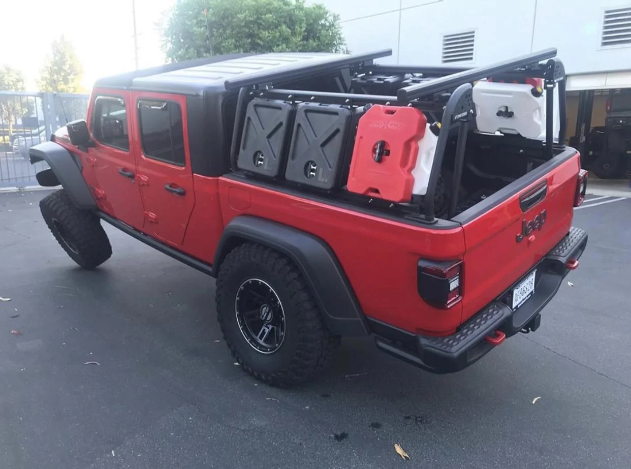 Jeep Gladiator FIRECRACKER RED Gladiator JT Club 372A0CF9-3588-4899-98EE-2A5A2226D3EC