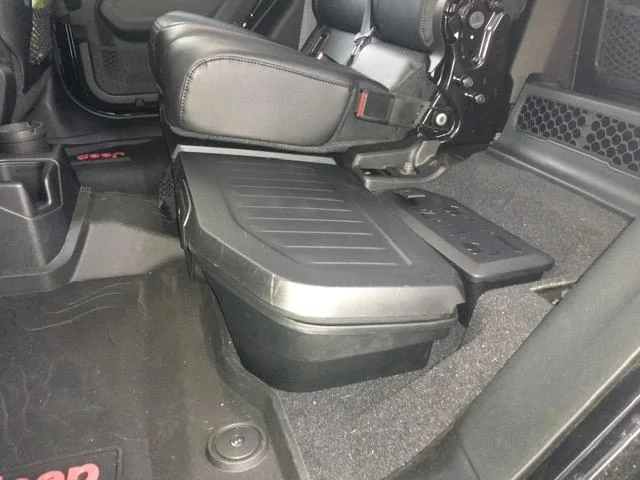 Jeep Gladiator ARB Fridge Install F2153754-D612-478F-B62B-8558E24387C8