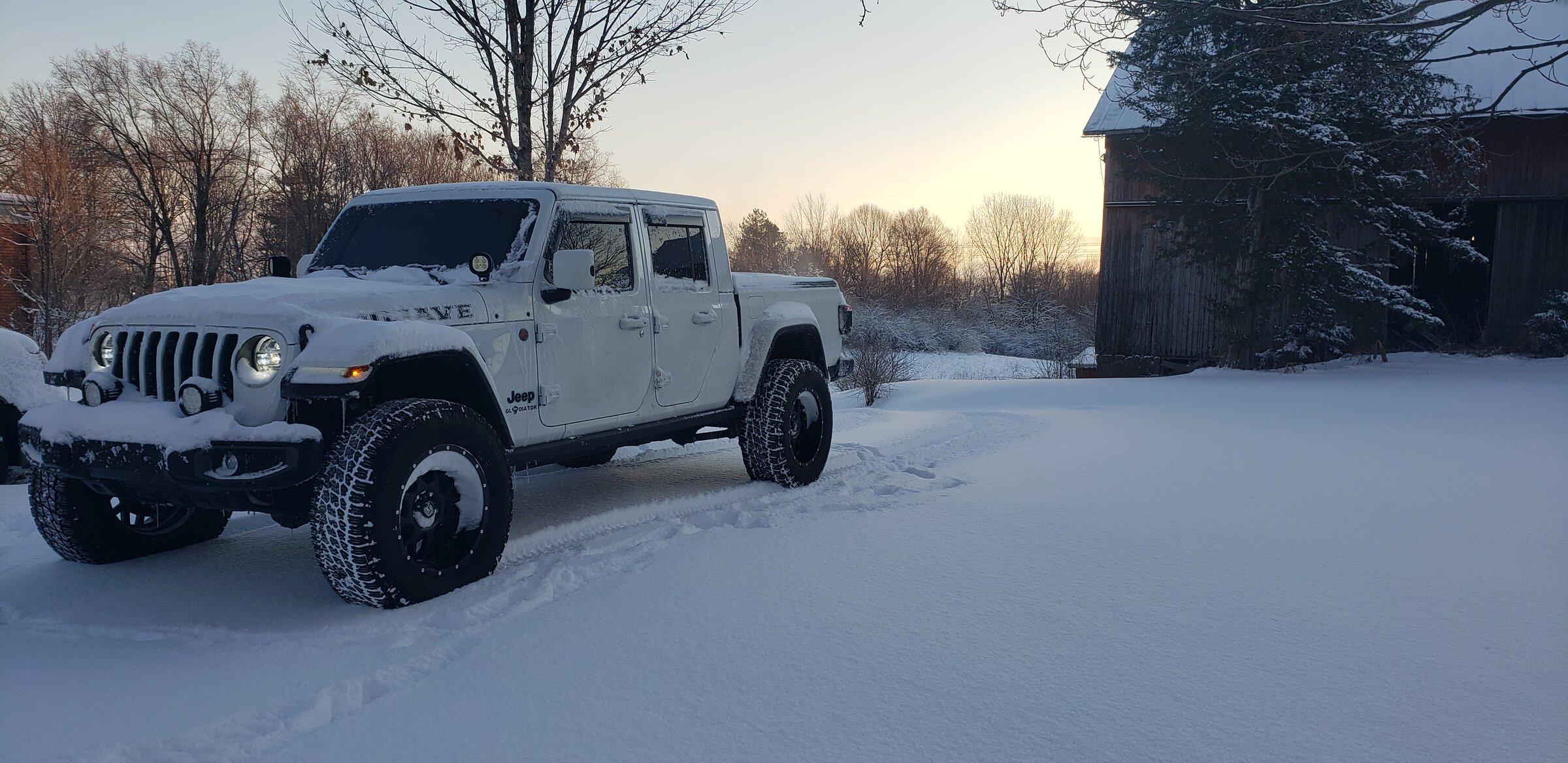 Jeep Gladiator Snow Pictures 20220218_075805