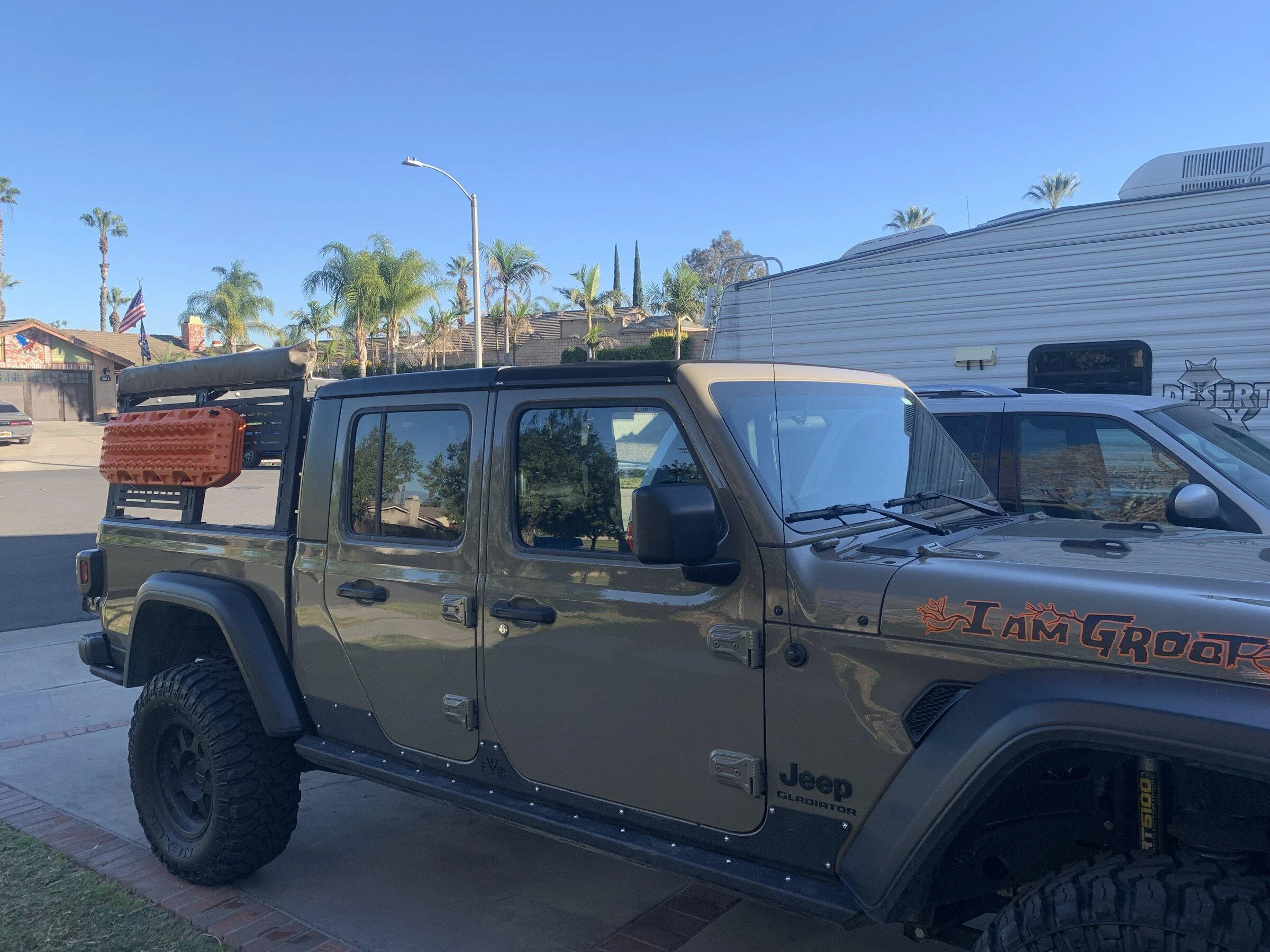 Jeep Gladiator Rebel Offroad full rack 3D5C73FD-D11E-4C82-9310-CCF57733F66B