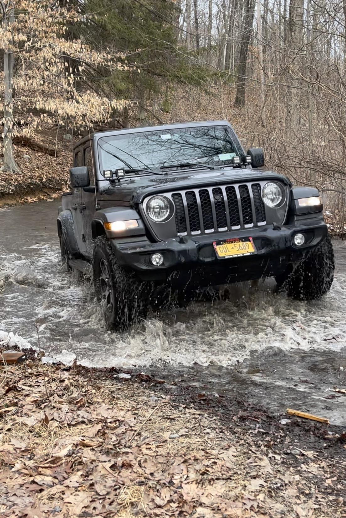 Jeep Gladiator JT pictures 93B7E551-F42E-42F4-B1D8-5C0D5BD06289