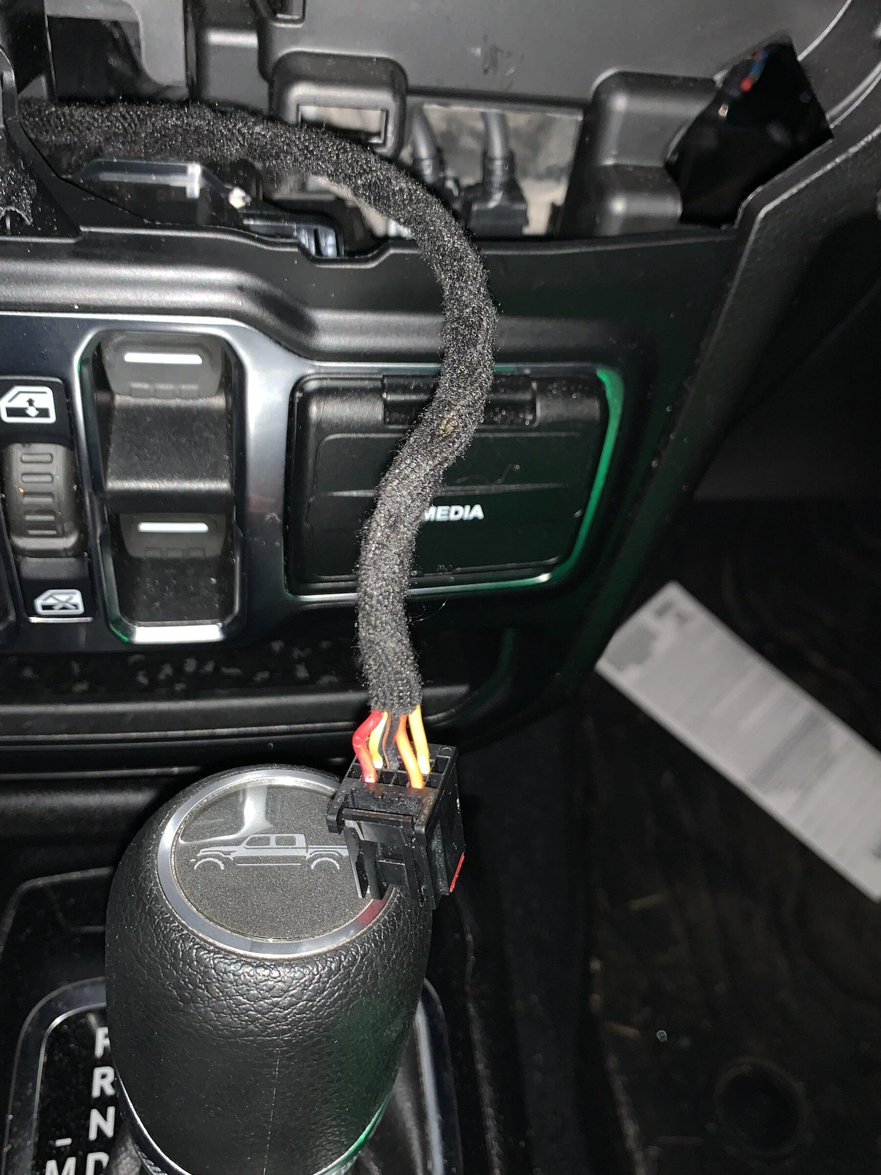 Jeep Gladiator Ac/dash panel wiring harness question 115CADFB-4D58-44F7-9142-3C02AB12F8C4