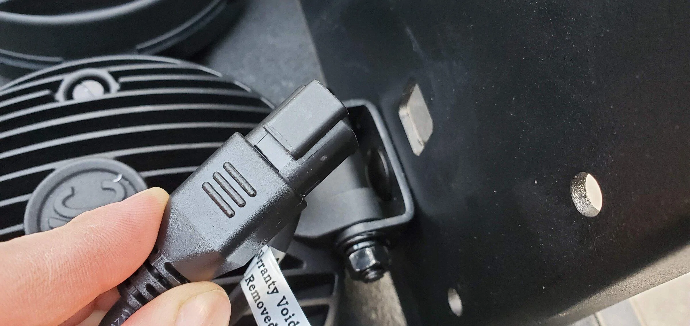 Jeep Gladiator Lights on Chase Bar? 20220218_180050