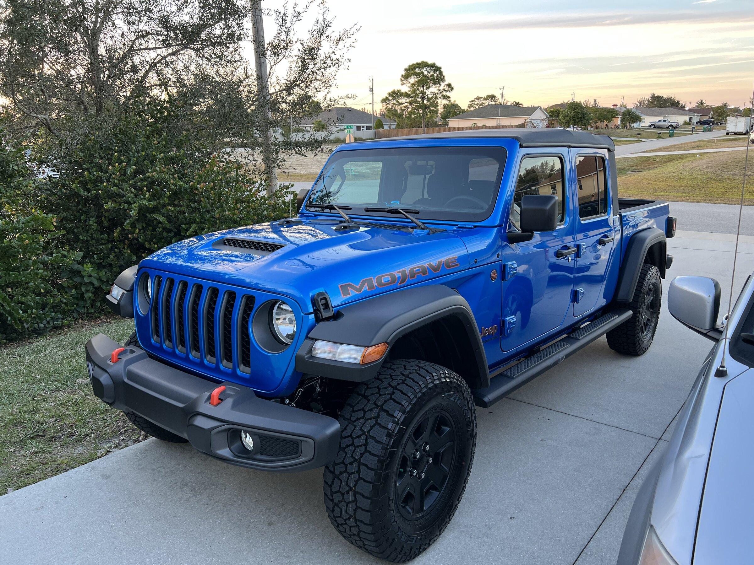 Jeep Gladiator MOJAVE Edition Gladiator JT Club 8777675A-D446-45D7-9FA8-F7D2F78B1D0A