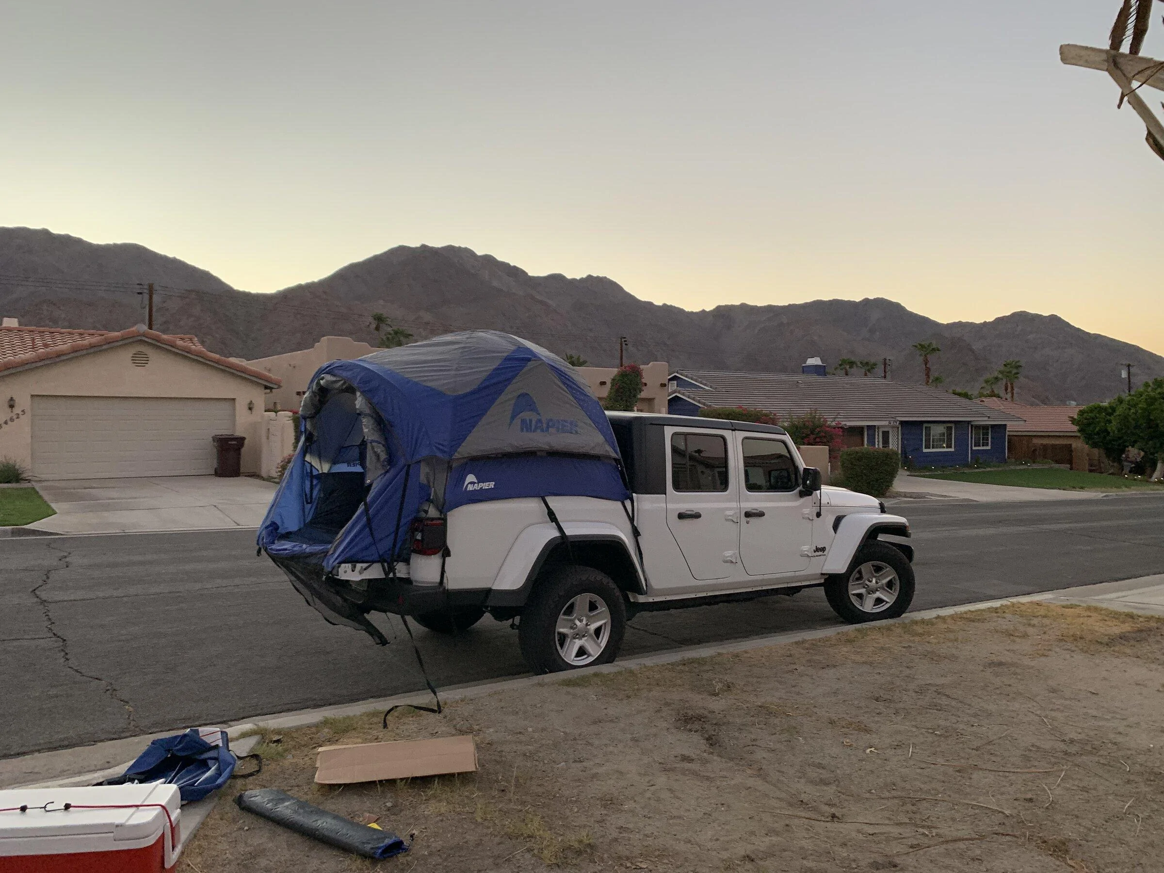 Jeep Gladiator Tent Setup 0F96072B-AFFC-41BF-9AF3-4C80272078FF