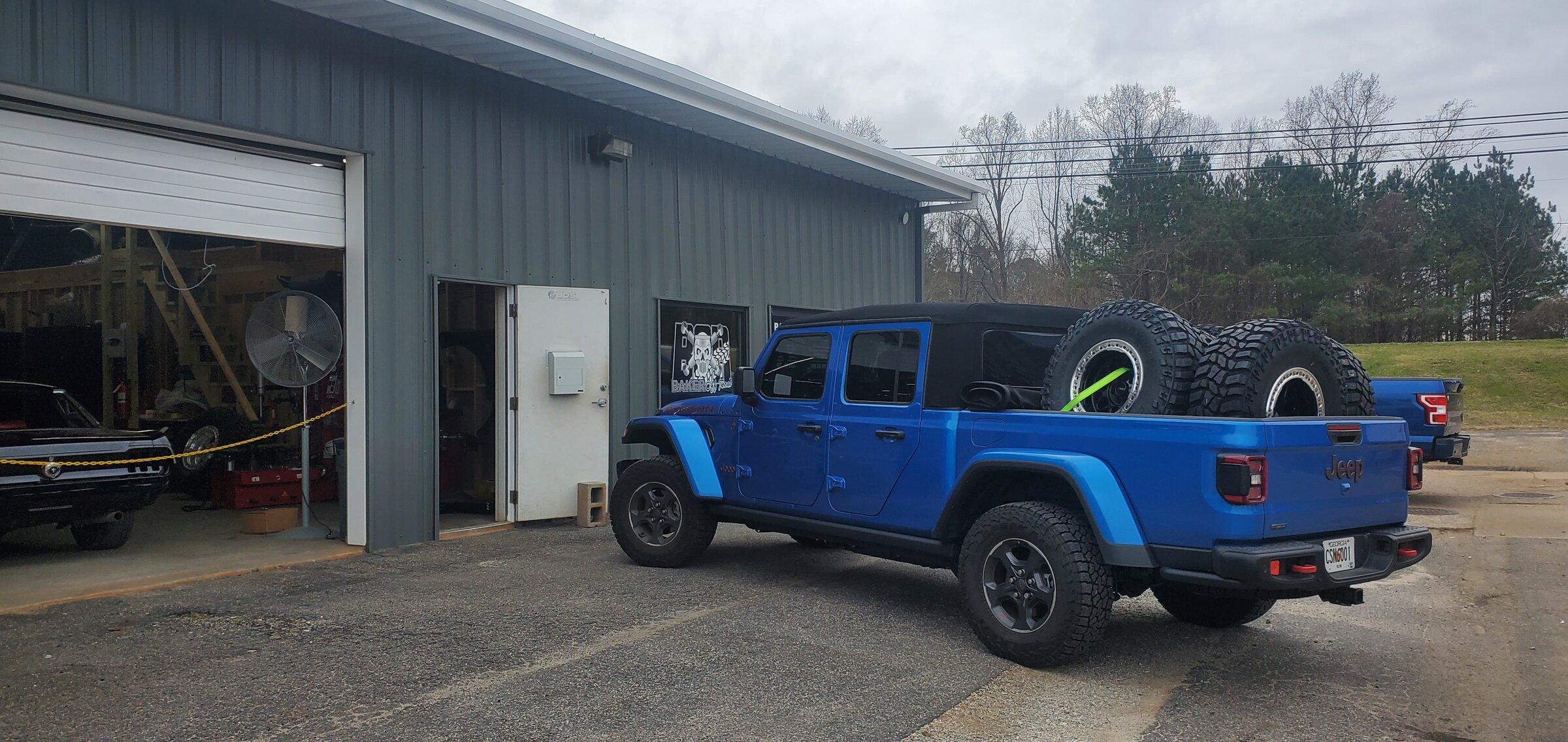 Jeep Gladiator Hydro Blue Rubicon Diesel Build 20220221_115111
