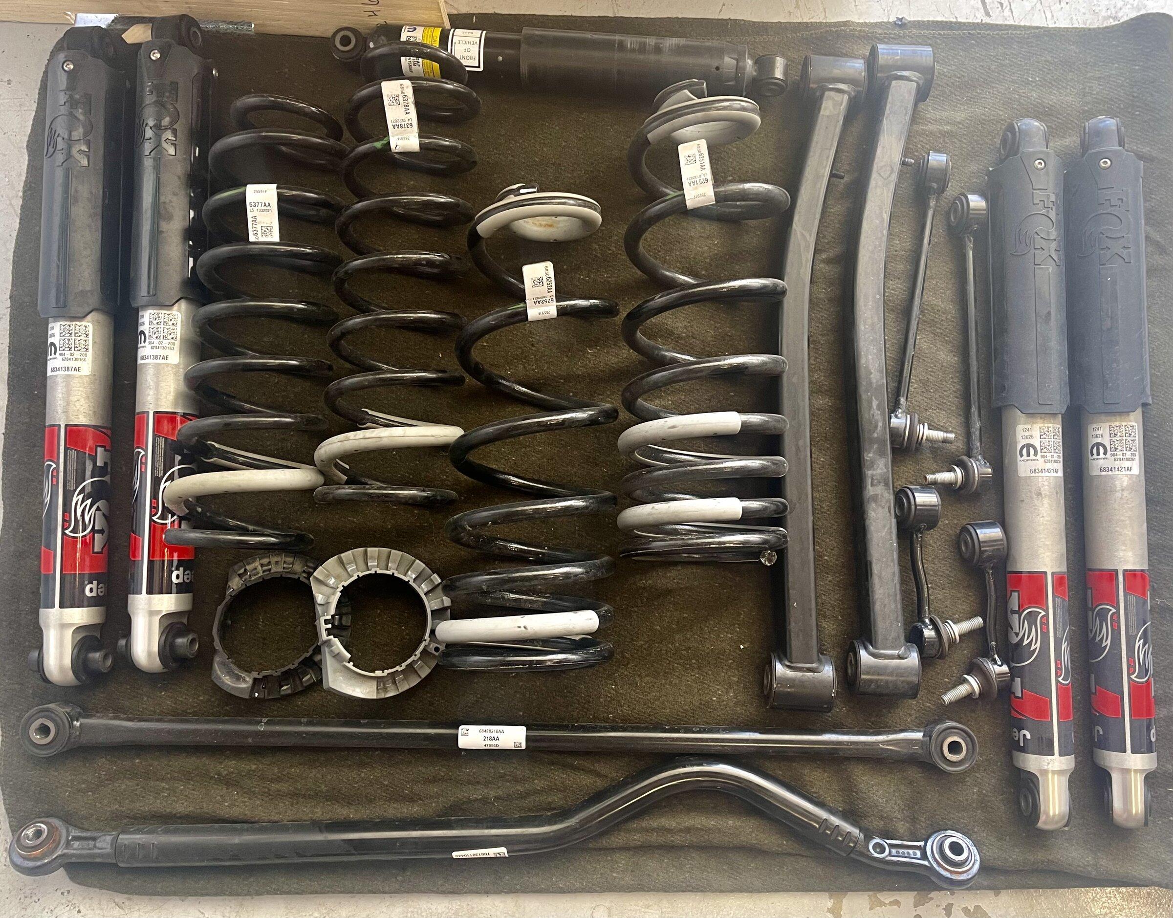 Jeep Gladiator 2021 Gladiator Rubicon Suspension Take-offs For Sale $275 A050E591-5A11-47D6-8FCE-C0DAB9BA6468