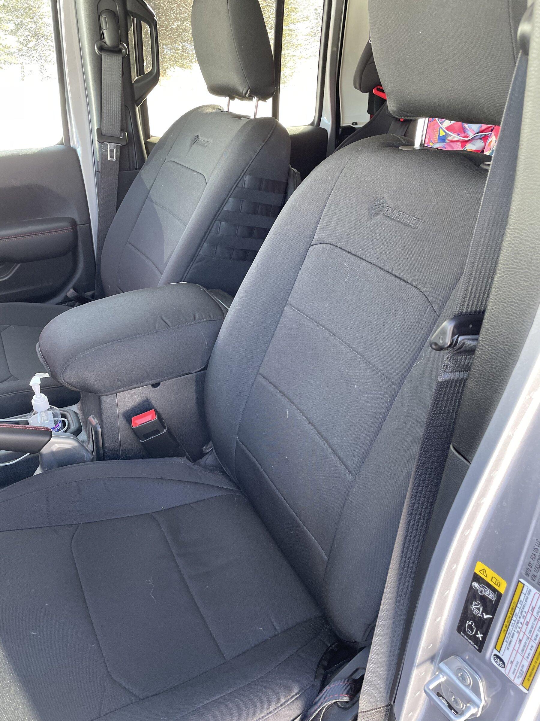Jeep Gladiator Seat covers? E0BA3994-2E28-43EC-8A83-2CEA0B3DA90B