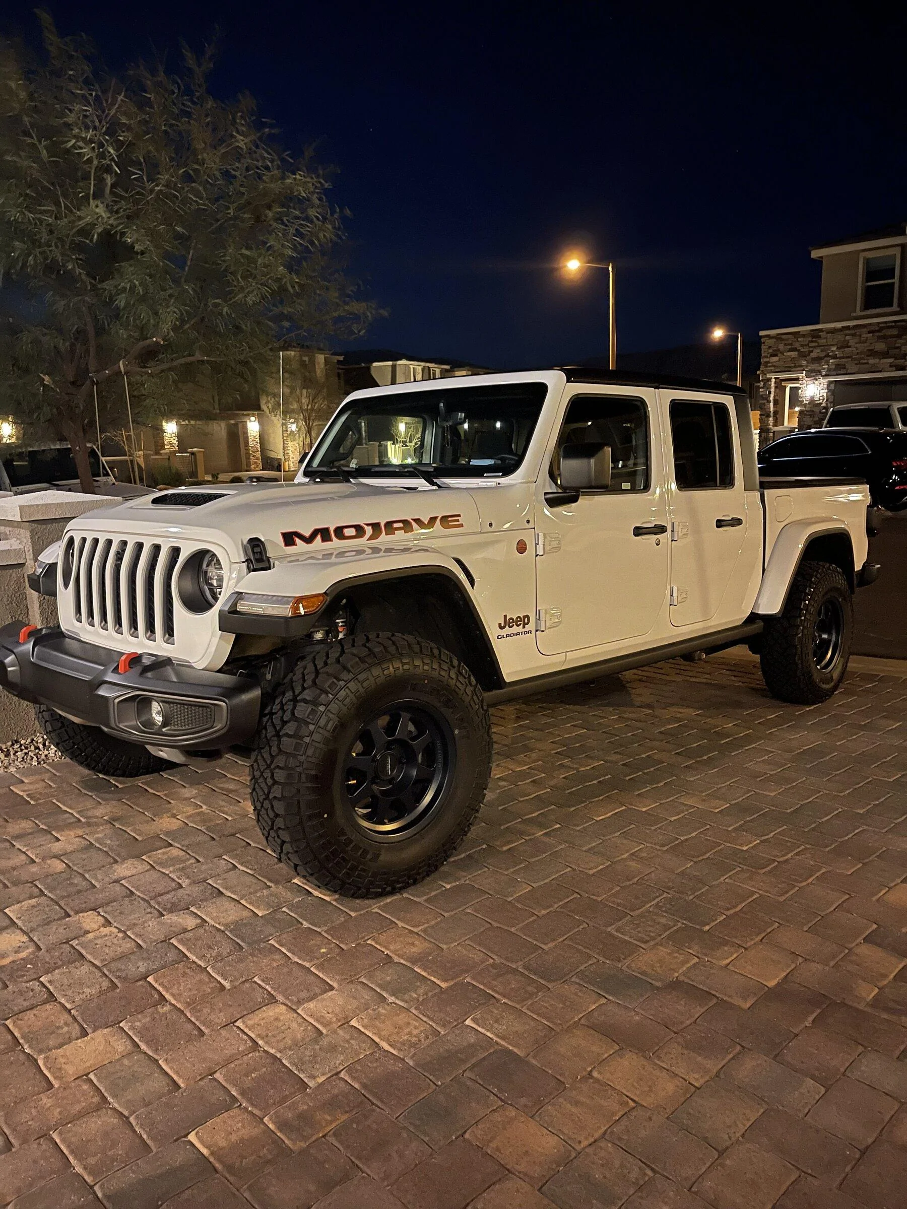 Jeep Gladiator MOJAVE Edition Gladiator JT Club 1312FD25-6C36-4F60-8946-9113702027F1