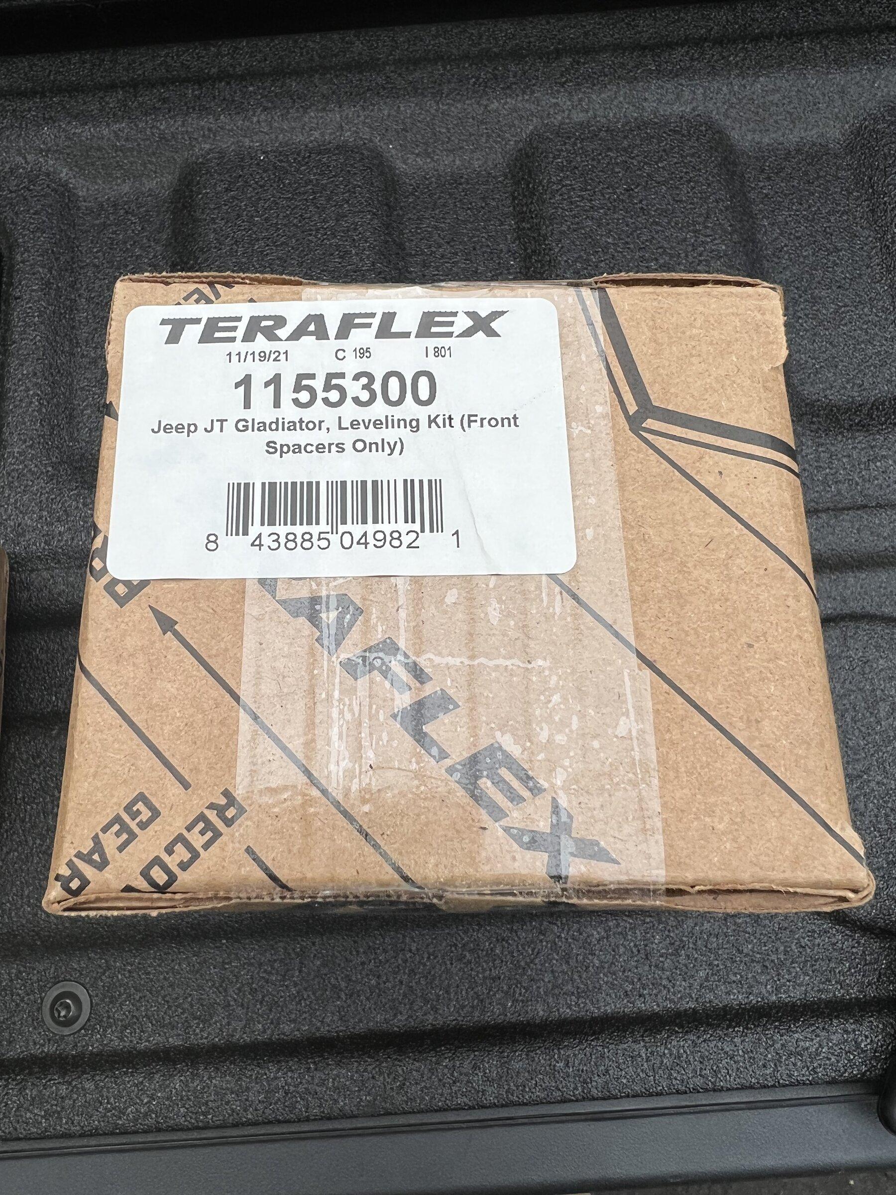 Jeep Gladiator Teraflex 1.5” leveling kit - new in box! 2C01DA62-BD01-4D01-A7AD-C1FF58152F57