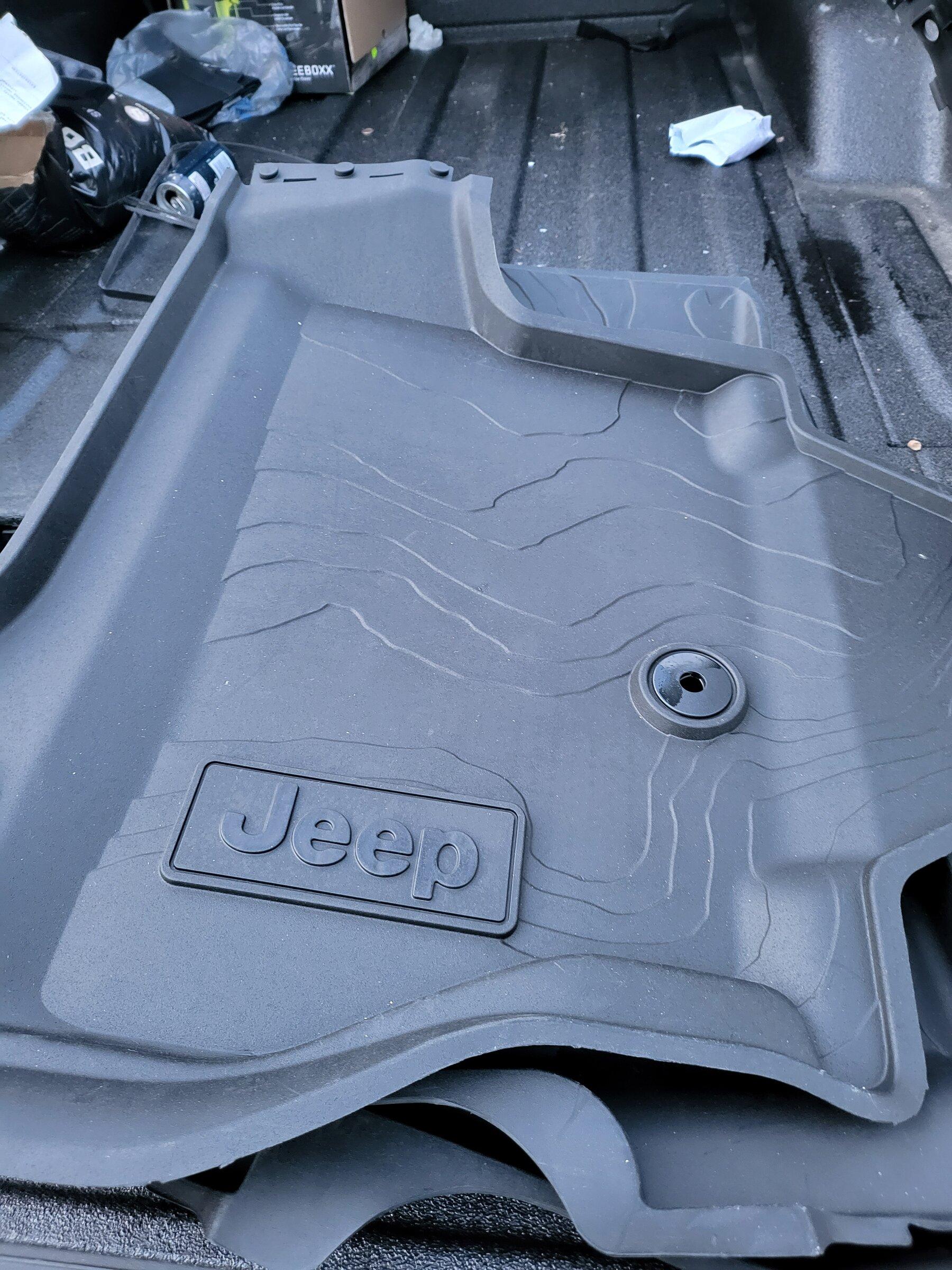 Jeep Gladiator Parts Off the Lemon 20220221_182350