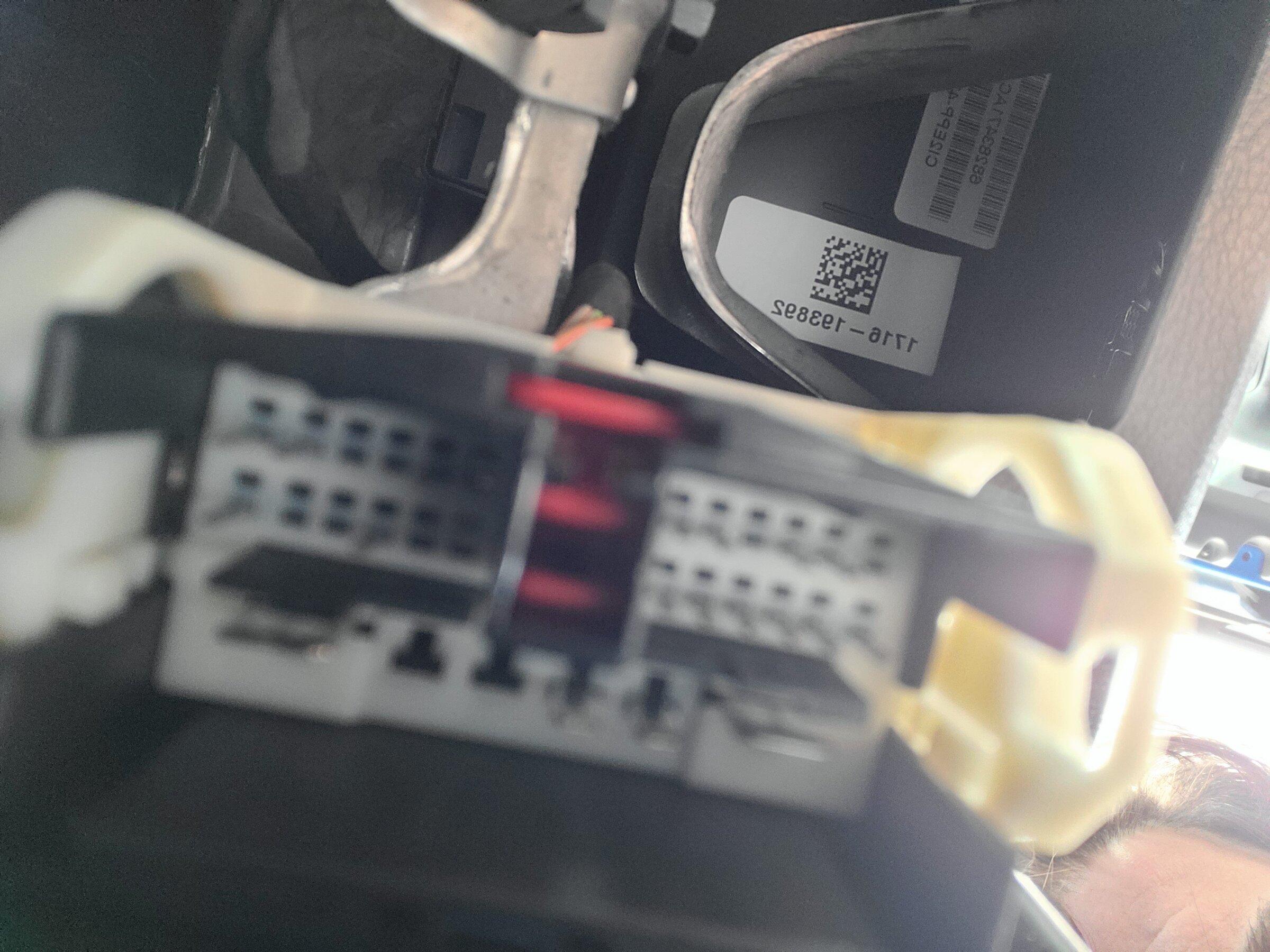 Jeep Gladiator Proximity door locks retrofit on Wrangler/Gladiator, someone figured it out (DIY writeup) 20220219_110911