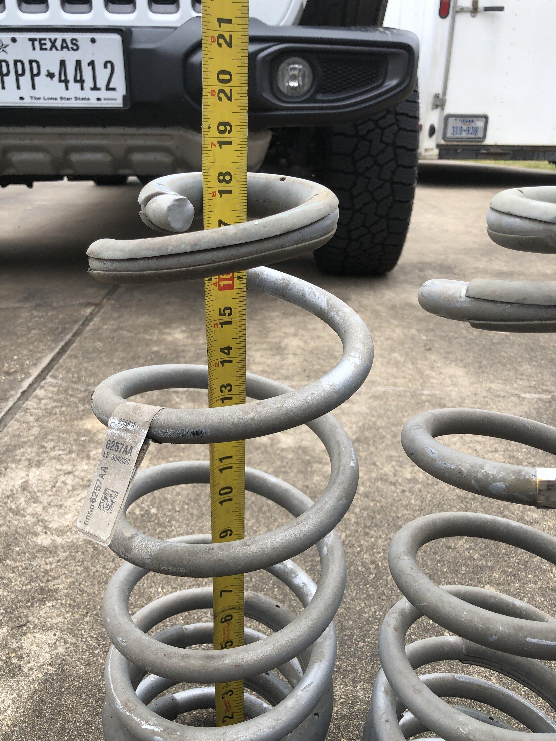 Jeep Gladiator Mojave Coil Springs 5B4F4041-7167-4A23-B8A1-2128DDA50A97