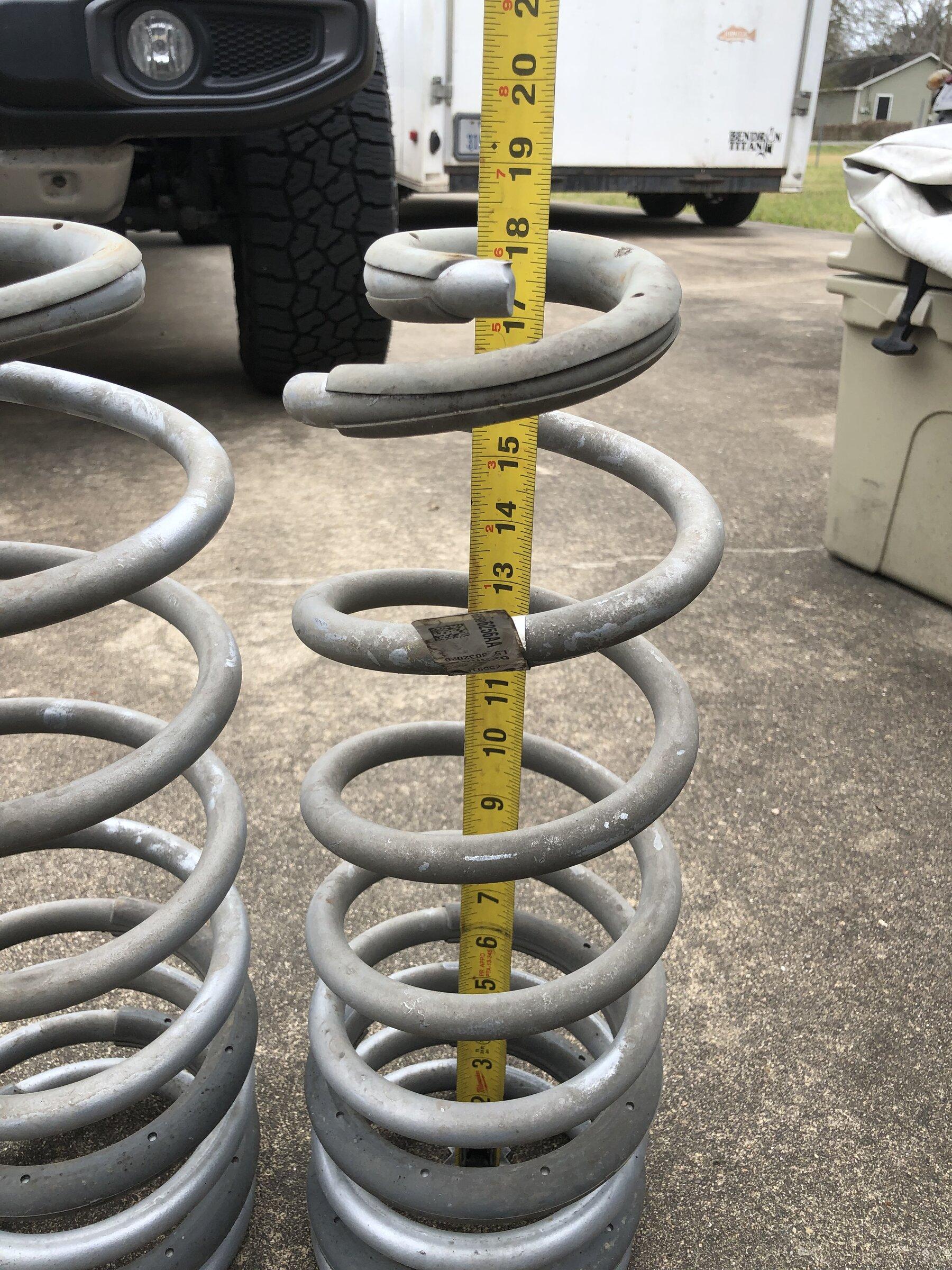 Jeep Gladiator Mojave Coil Springs 5252AF63-8C05-4FD0-8DD3-5EE7DFD9F4A8