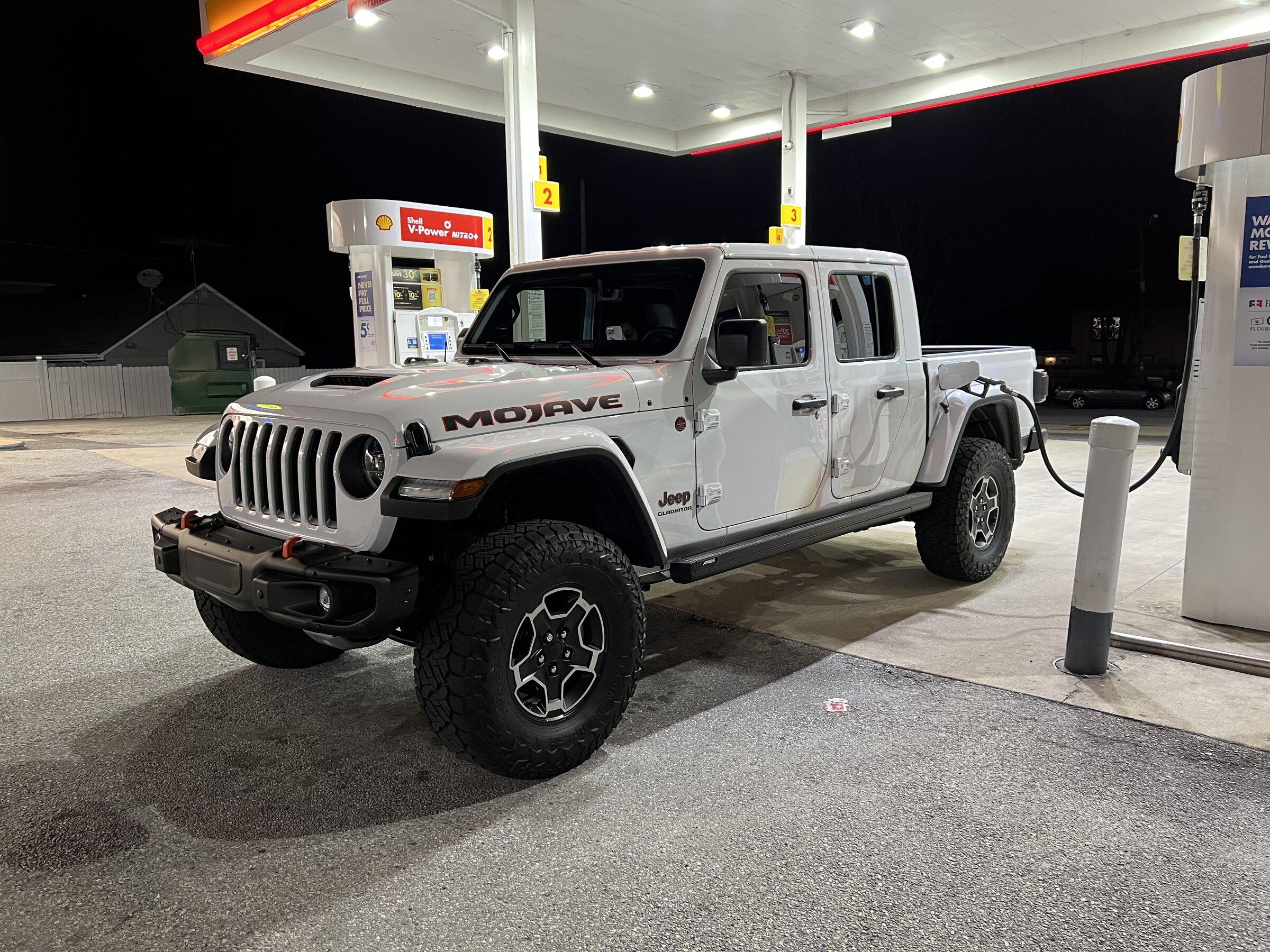 Jeep Gladiator Should I go Rubicon or Mojave? C2587439-C927-4D55-B174-9799D468BE29