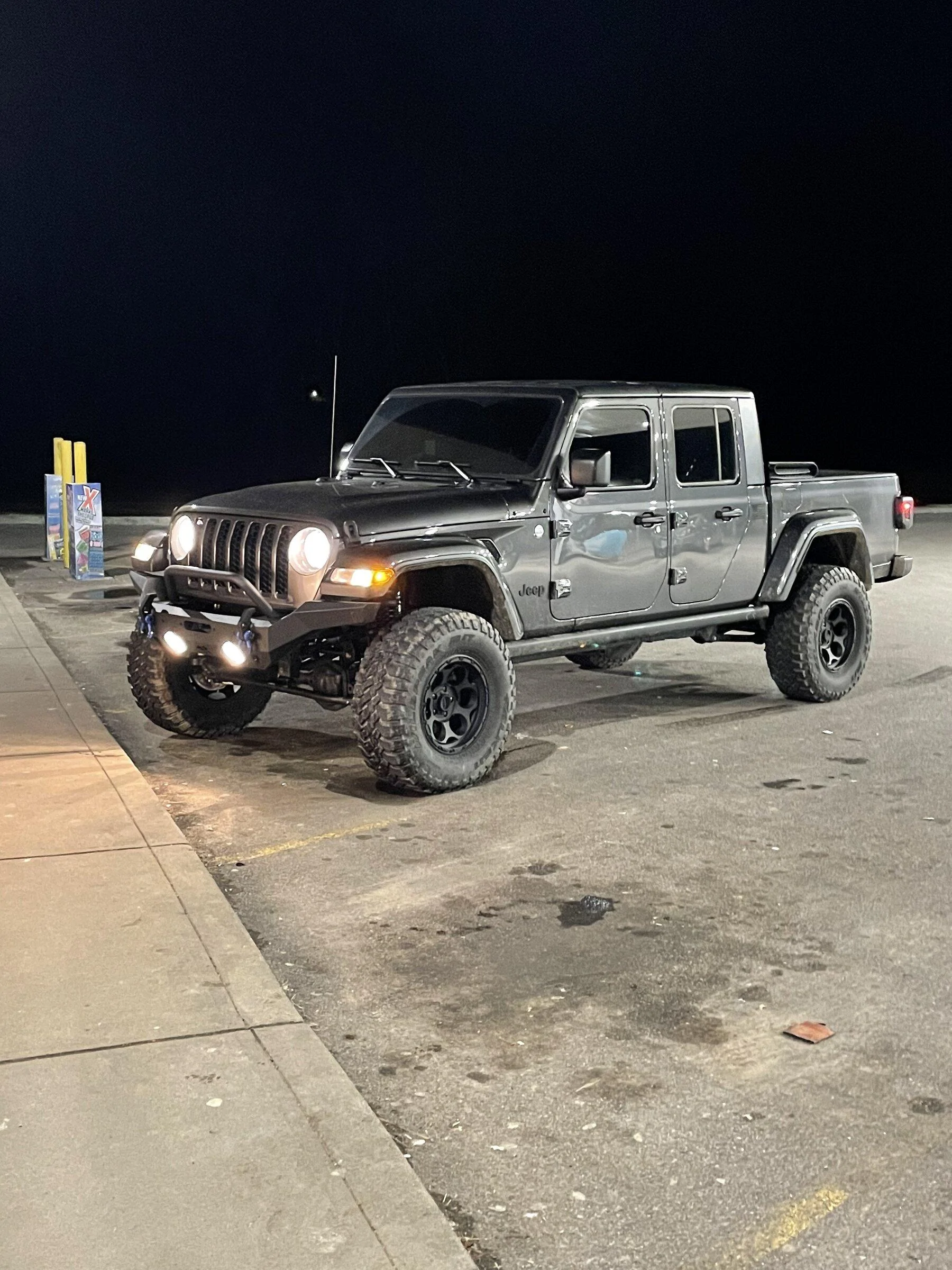 Jeep Gladiator GRANITE CRYSTAL JT Gladiator Club F15A38C3-3DAE-4BDB-805F-31C7F108ADF0
