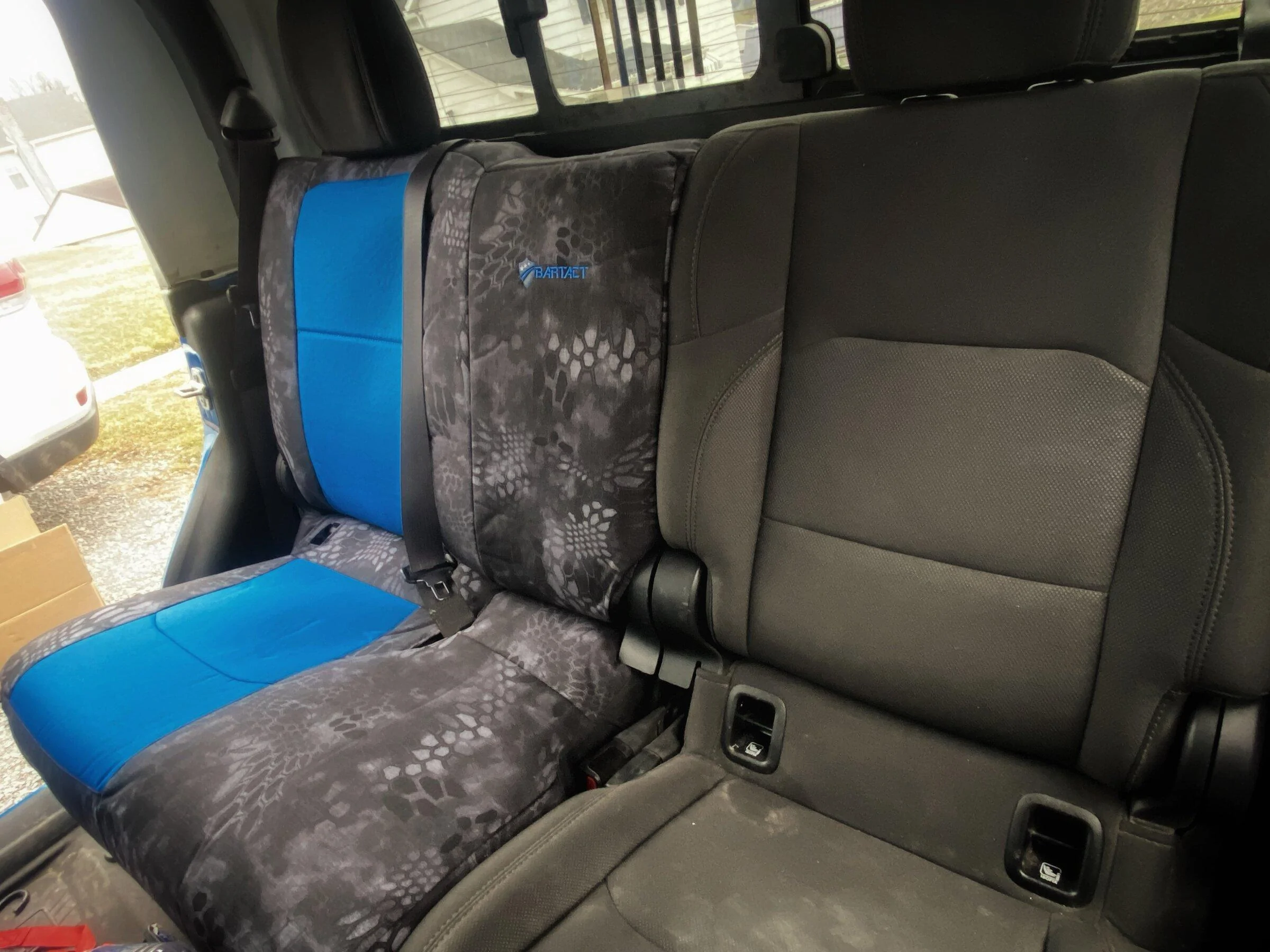 Jeep Gladiator HYDRO BLUE PEARL Gladiator JT Club 69E7C03C-87BB-4084-971D-1F98C4749948
