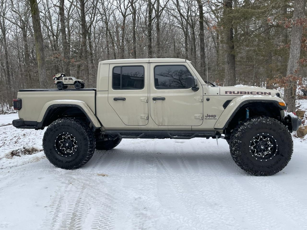 Jeep Gladiator Toys? A581ECDA-FC1A-4561-A7A4-6E00C732A635