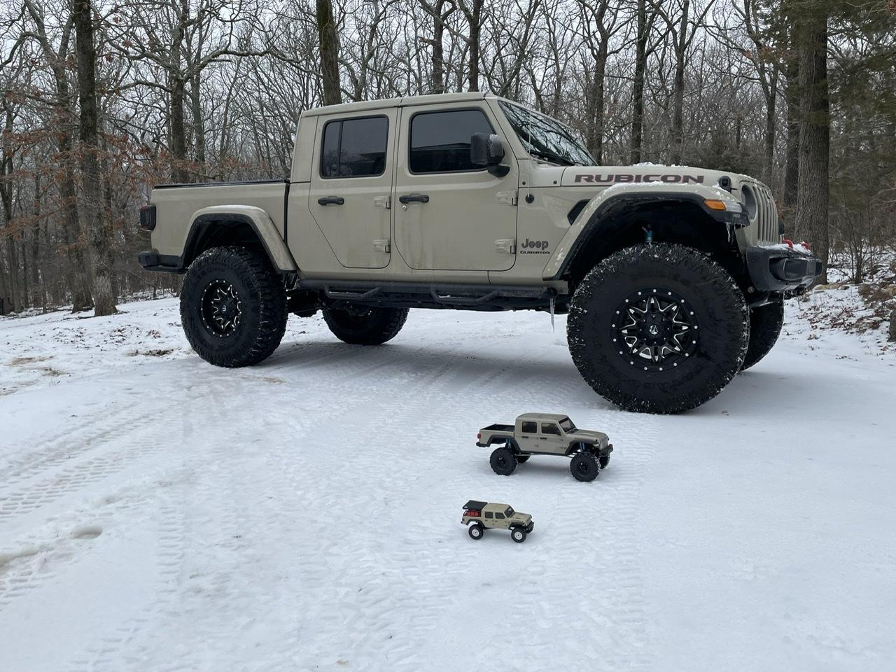 Jeep Gladiator Toys? CAE4E4B0-BD95-4C6B-A44D-C07C3A7DE0BE