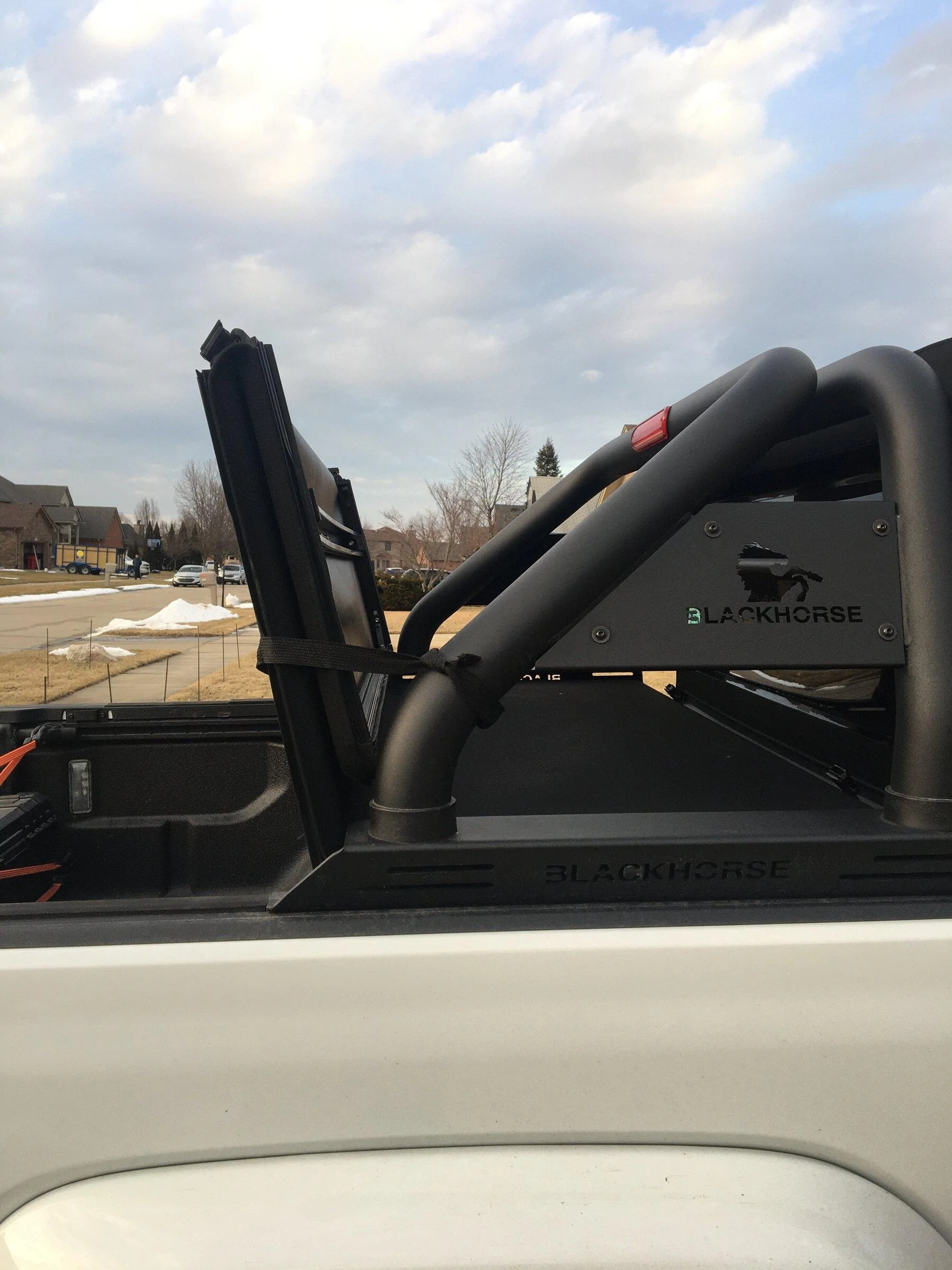 Jeep Gladiator Black Horse Roll Bar Installed Tonneau cover folded up 2