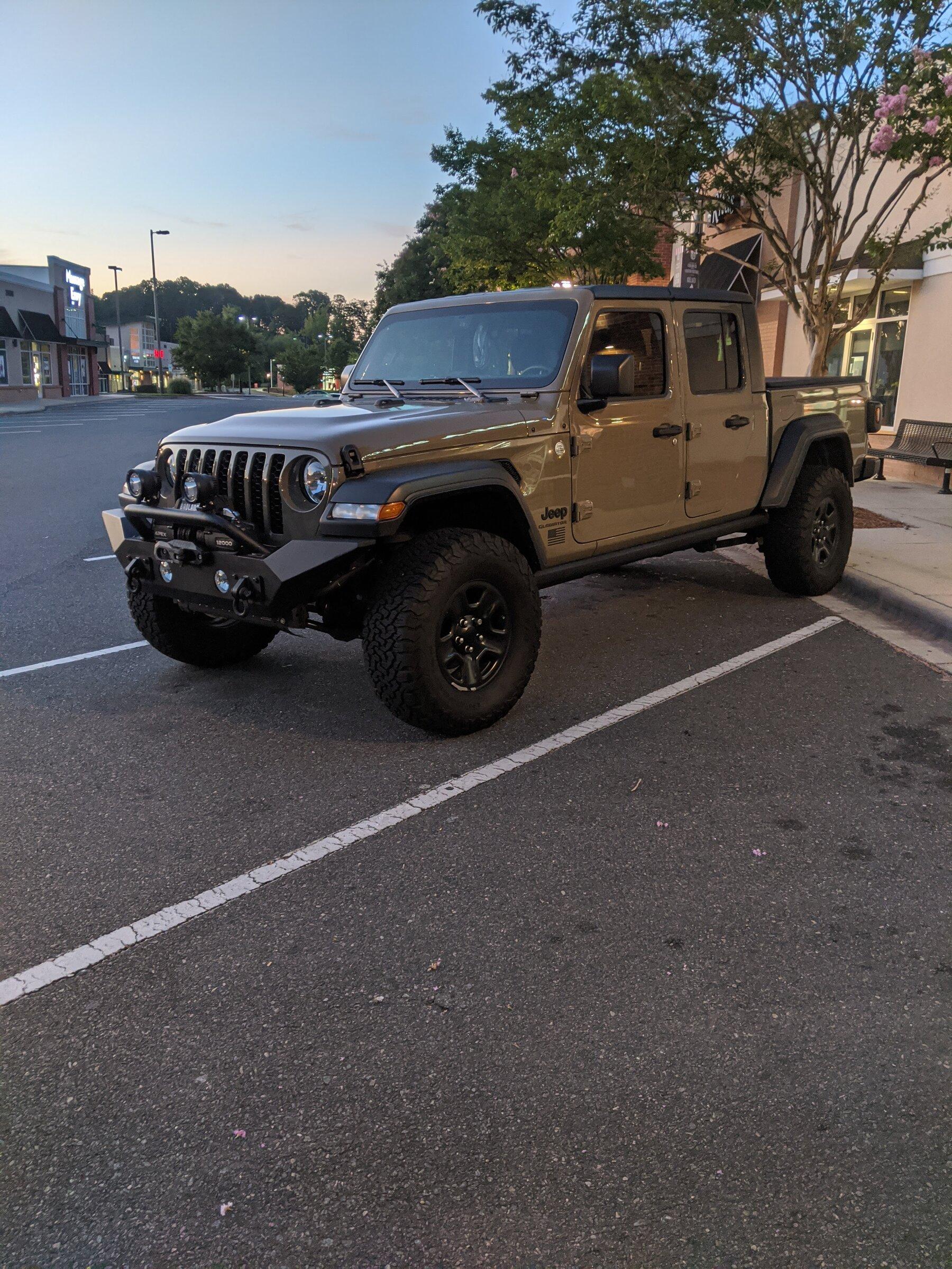 Jeep Gladiator Rugged Ridge HD full width, 35" tires, no lift IMG_20200726_060952