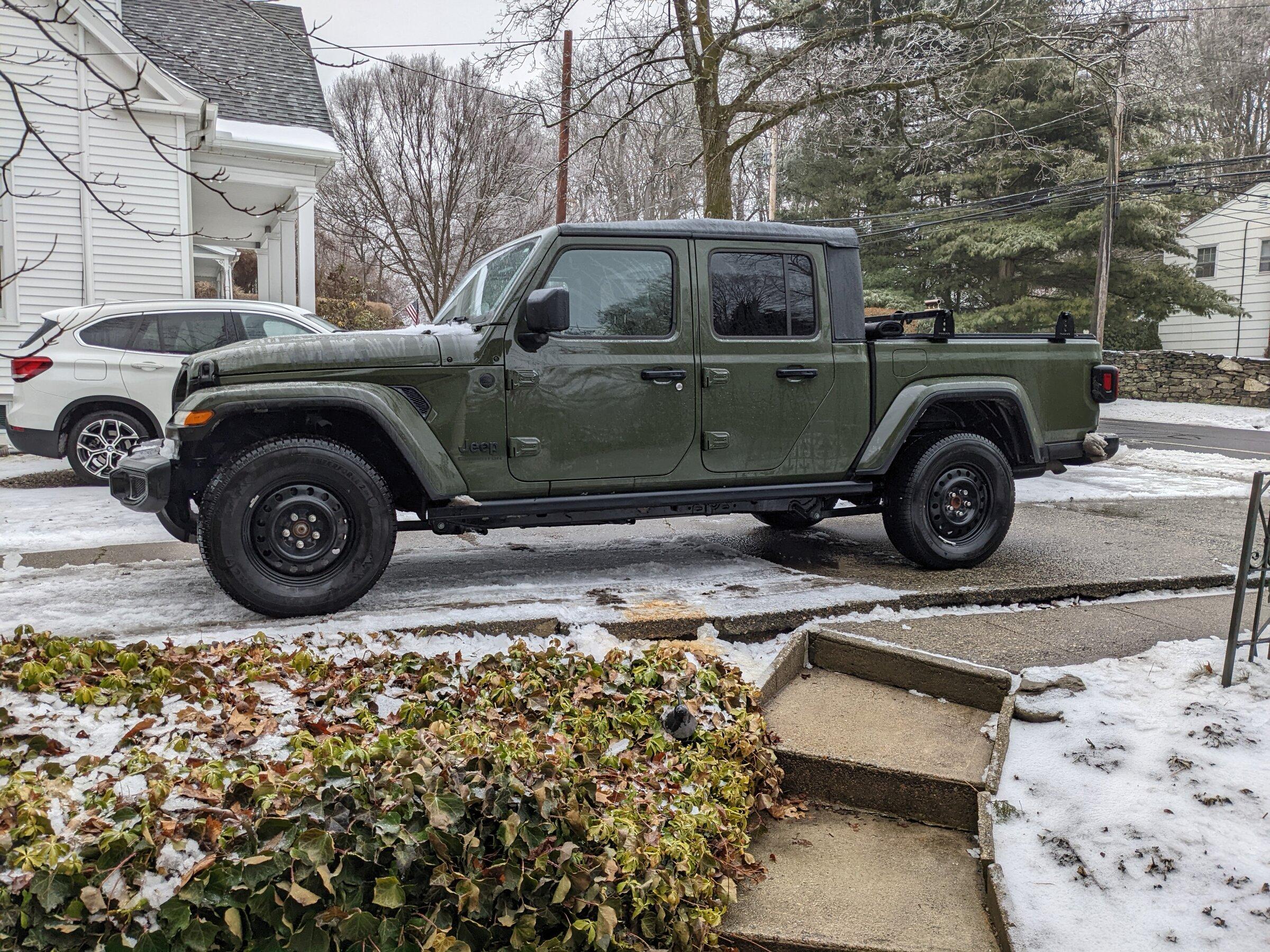 Jeep Gladiator Anyone running Steel wheels - either stock oem wheels, set of spares or otherwise? Got any pics? PXL_20220225_173358153