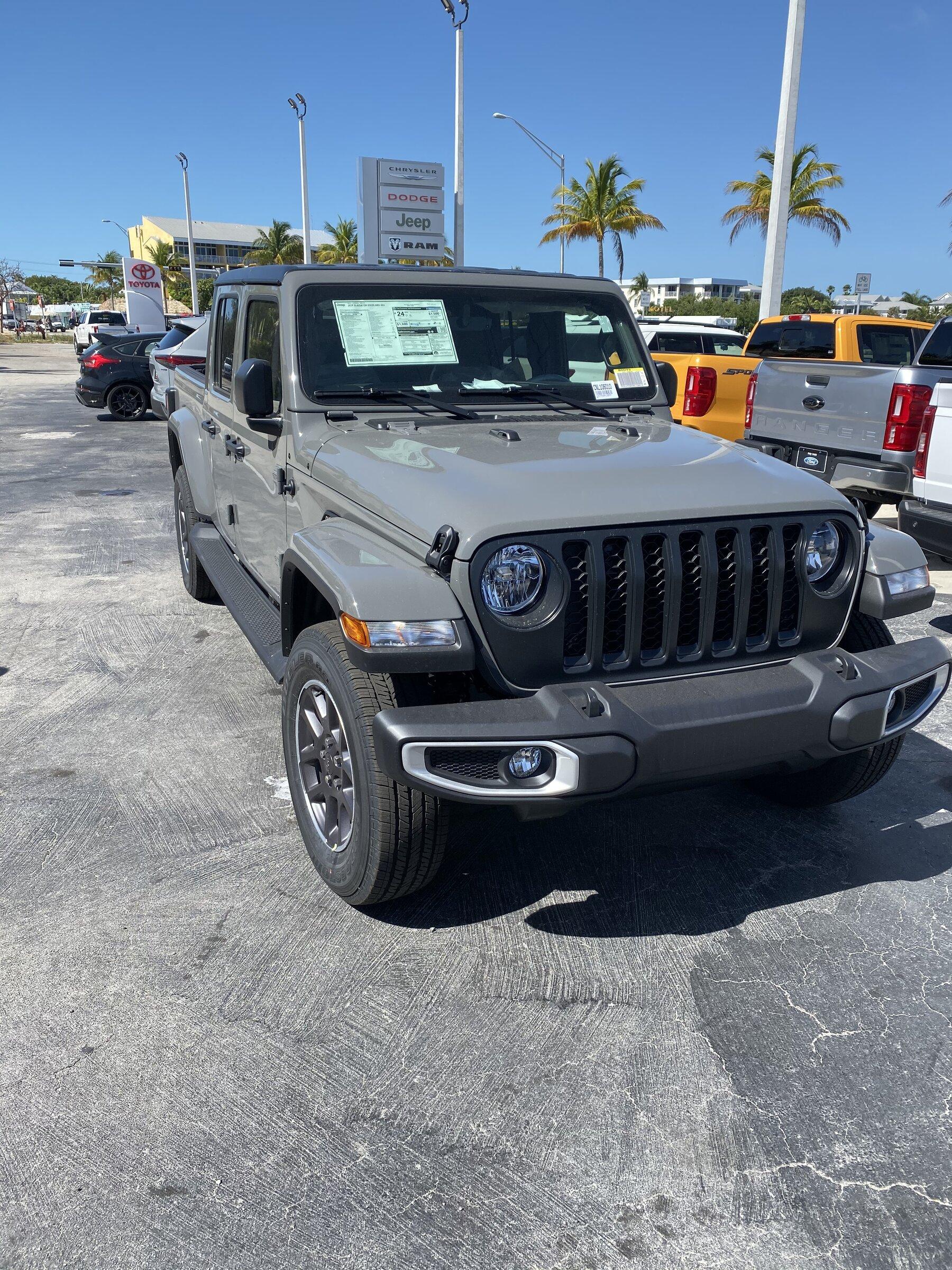 Jeep Gladiator MY22 Only - Anyone moved to D1? 27152909-70DB-4A6B-B14B-3625E106F9E5