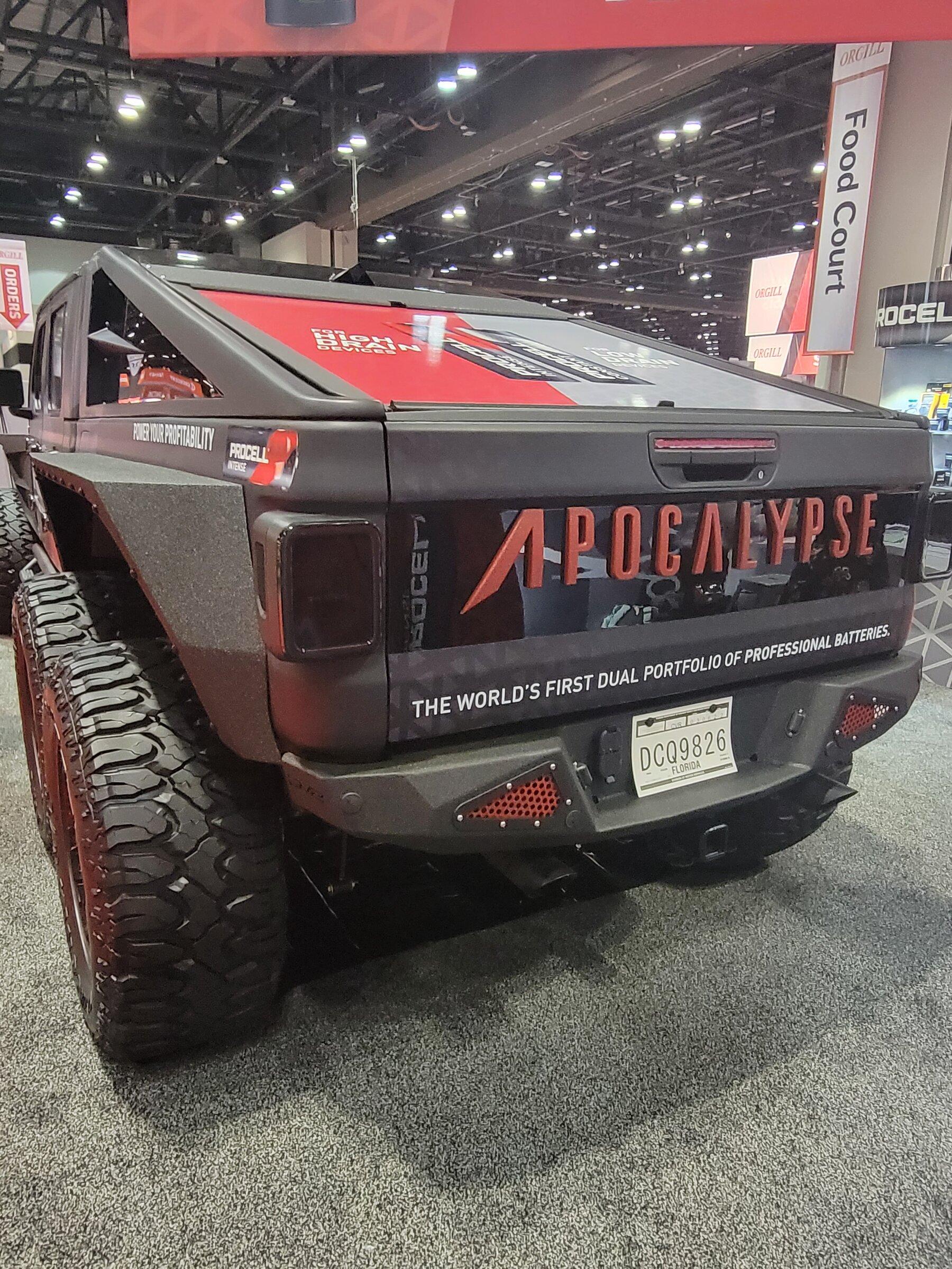 Jeep Gladiator Jeep apocalypse in person 20220225_151155