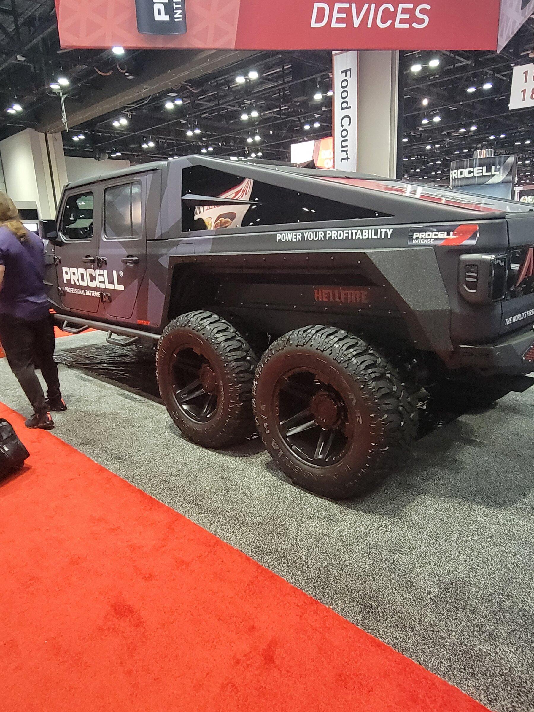 Jeep Gladiator Jeep apocalypse in person 20220225_151145