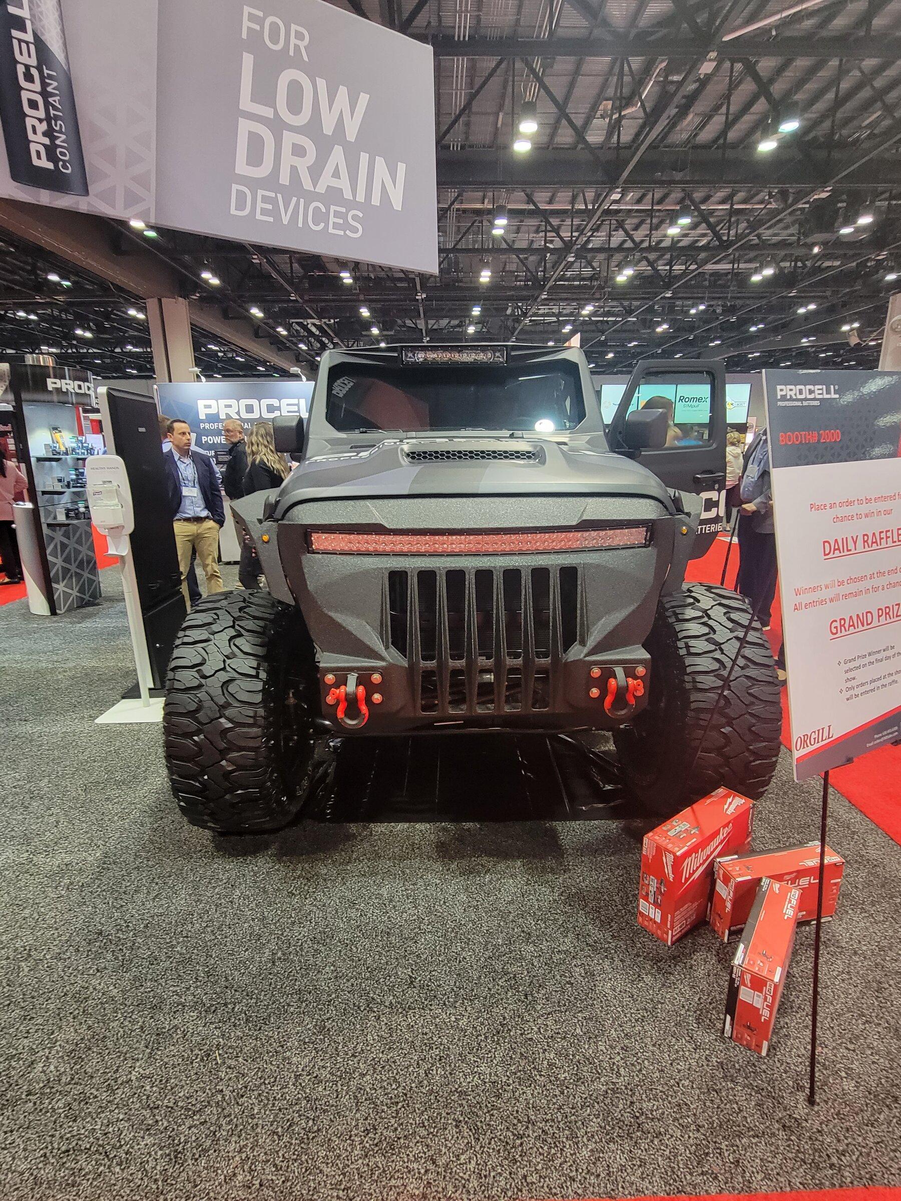 Jeep Gladiator Jeep apocalypse in person 20220225_151054