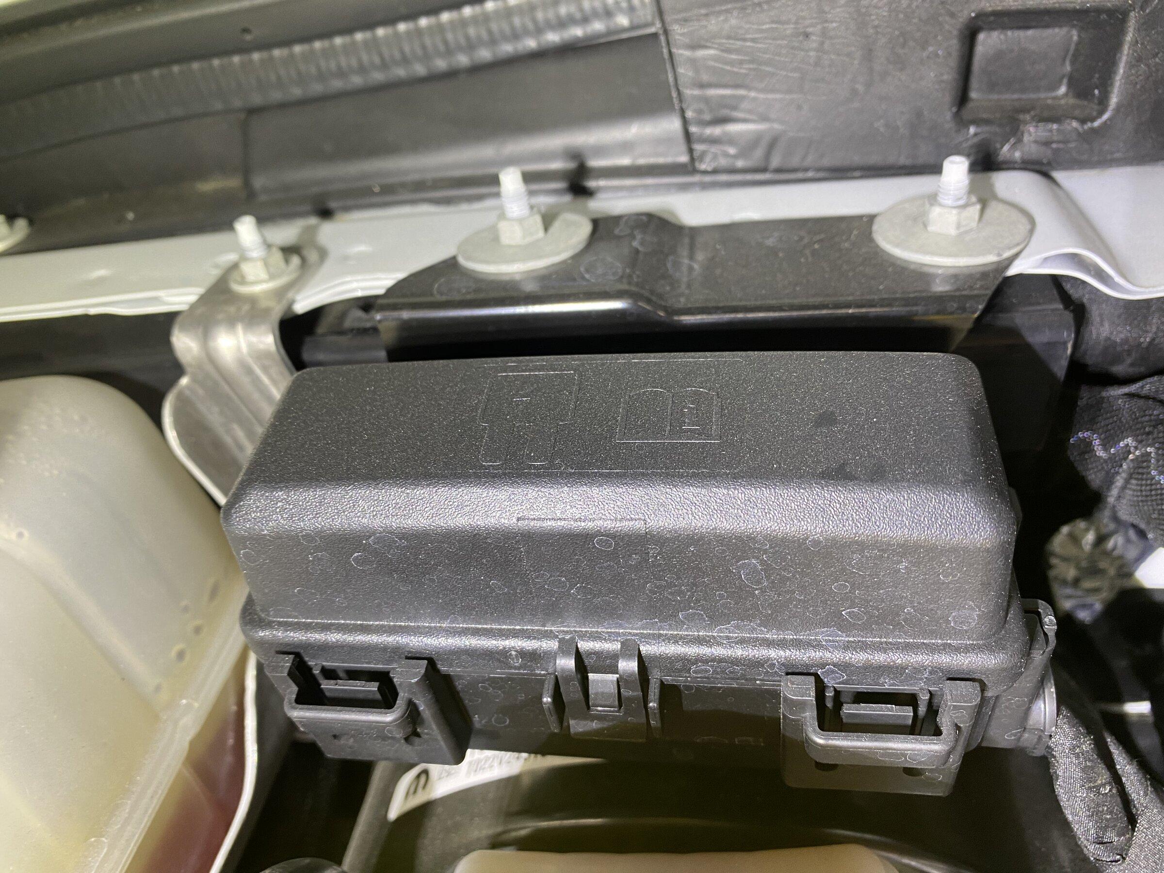 Jeep Gladiator What are thoooose 1? 70B15DCF-1DB2-421F-B749-54BBBE5C105F