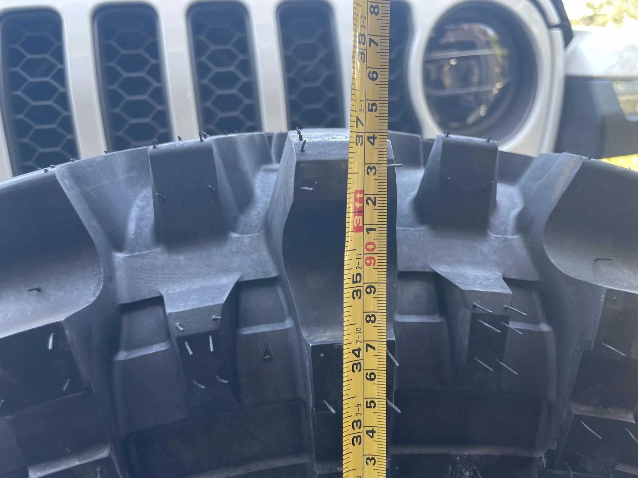Jeep Gladiator 37” spare tire - list of tires that fit under the bed A37734BA-4E03-4812-B081-78E37BDECF40