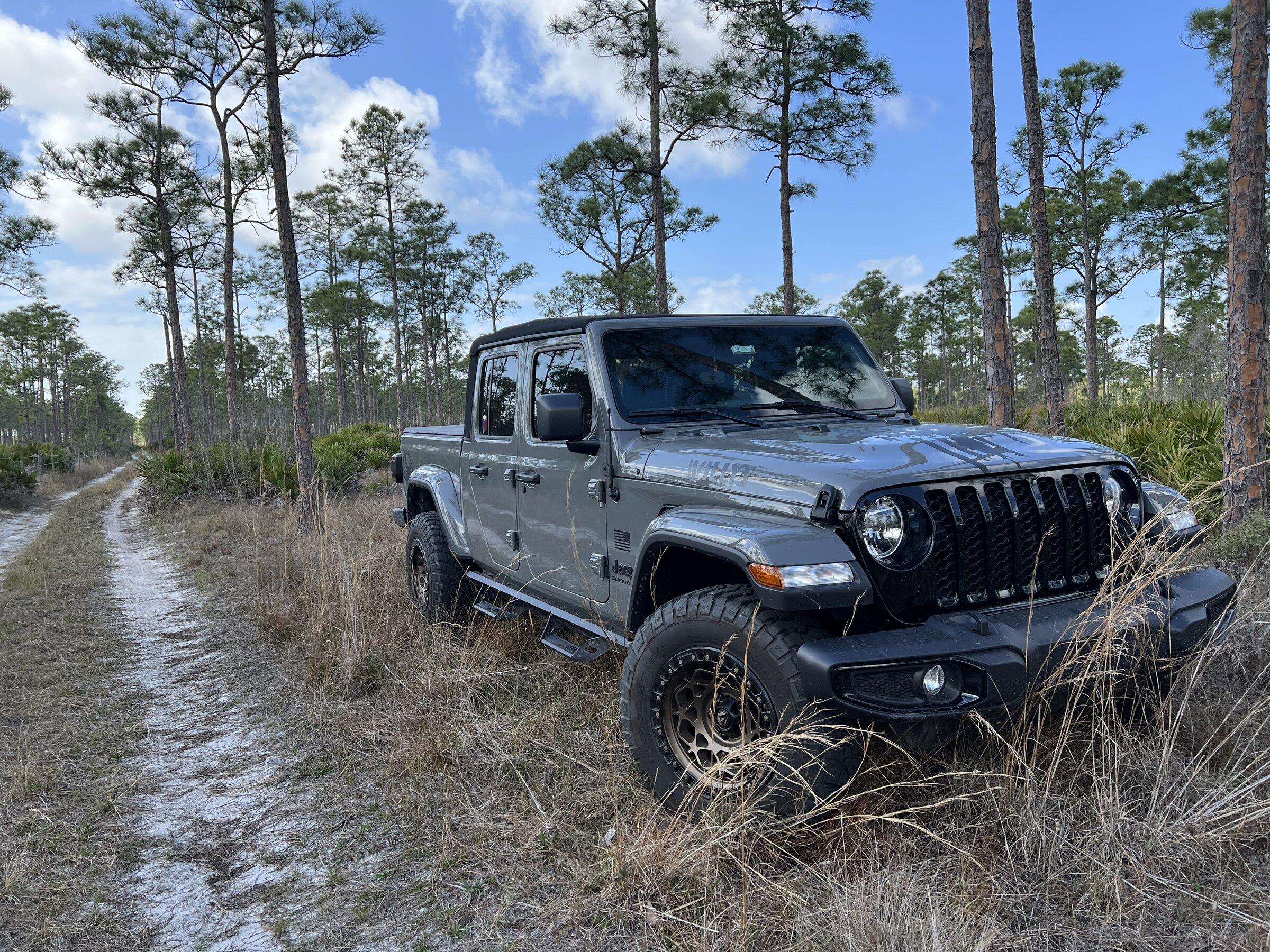 Jeep Gladiator Is it bloody spring yet? 48BA2FEF-2C1D-434A-A9E2-71F434ECE0A0