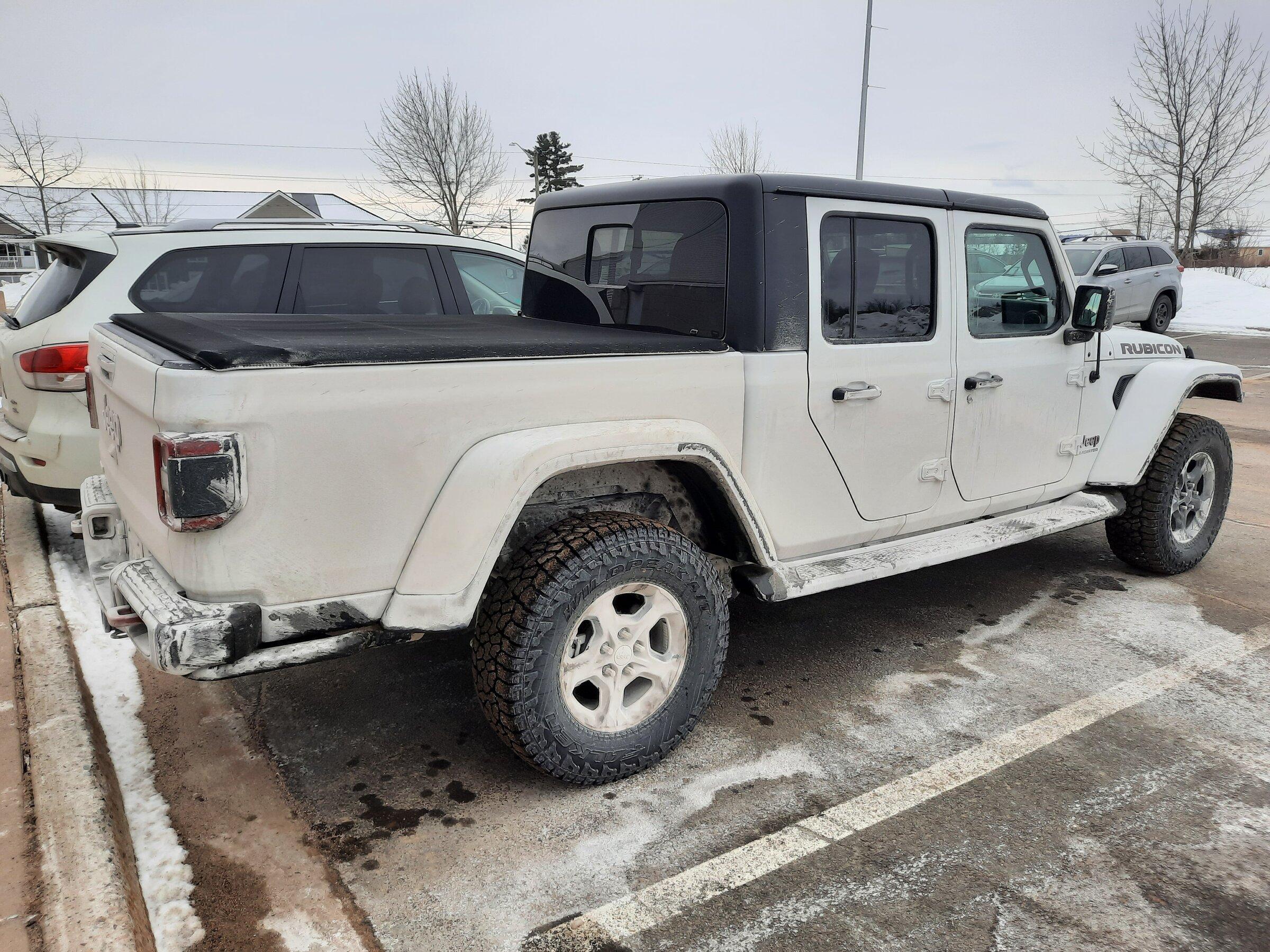 Jeep Gladiator Is it bloody spring yet? 20220227_115124