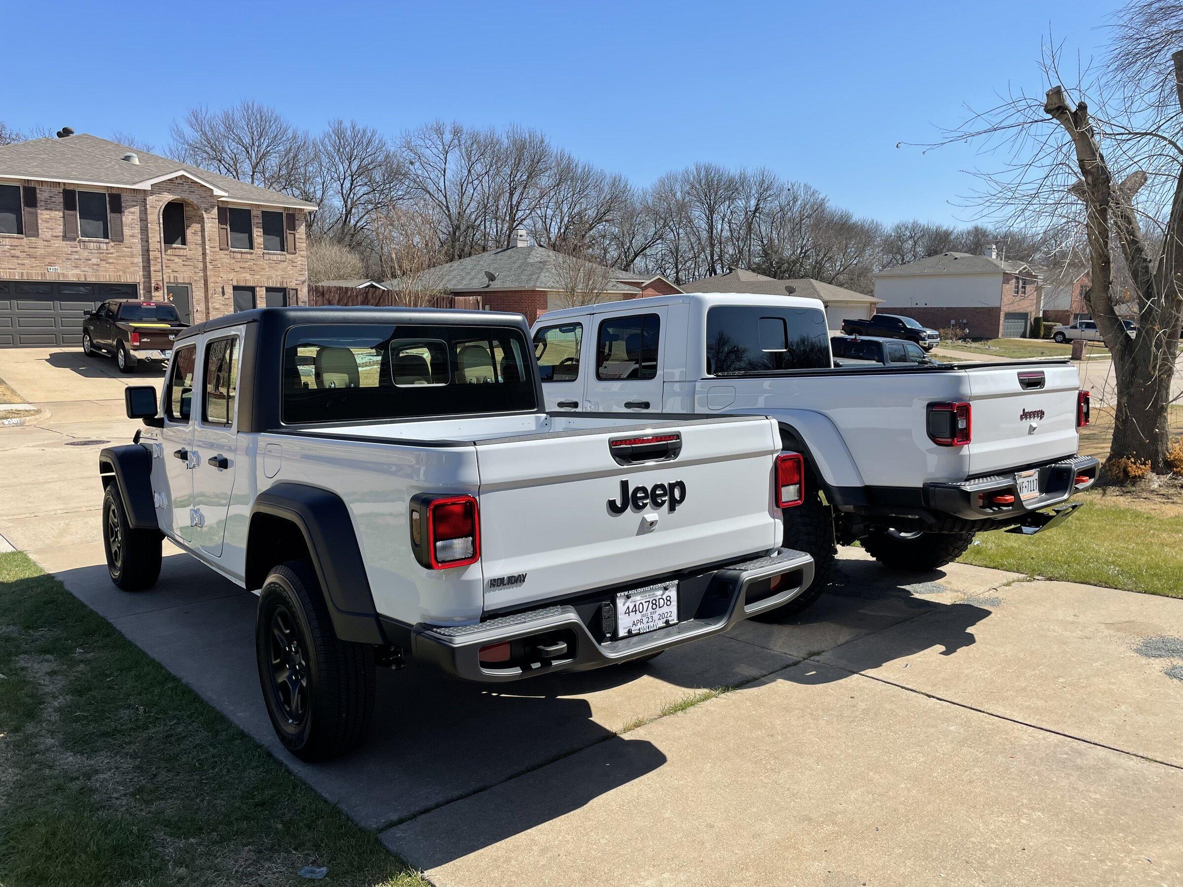 Jeep Gladiator My personal opinion, its not sexy! CE82FB3A-A235-47D5-BD4E-9022C41123DB