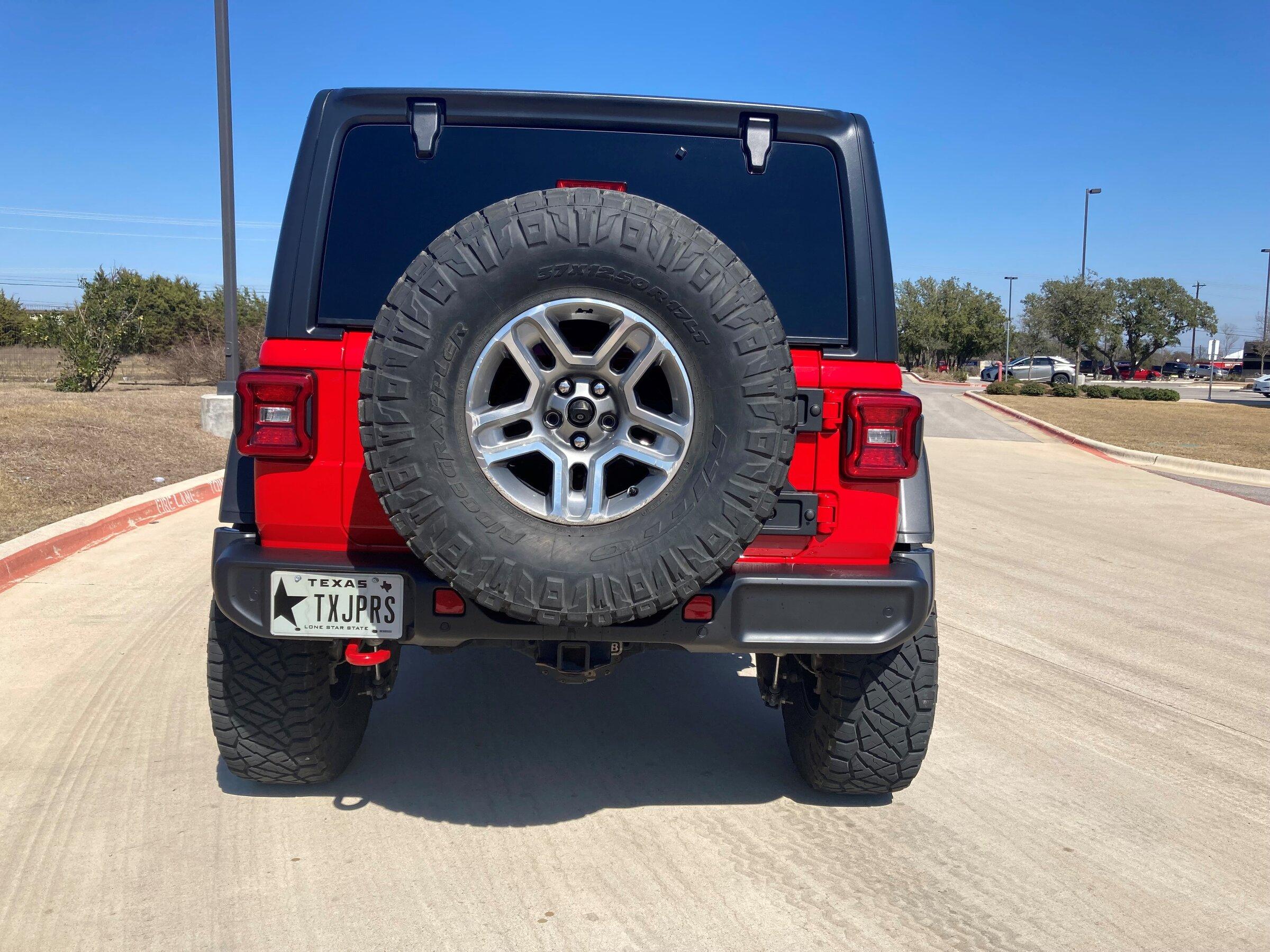 Jeep Gladiator 2019 JLU Rubicon Wrangler, 3.6, Auto, 37’s, 3.5" Lift, 37k Miles 4