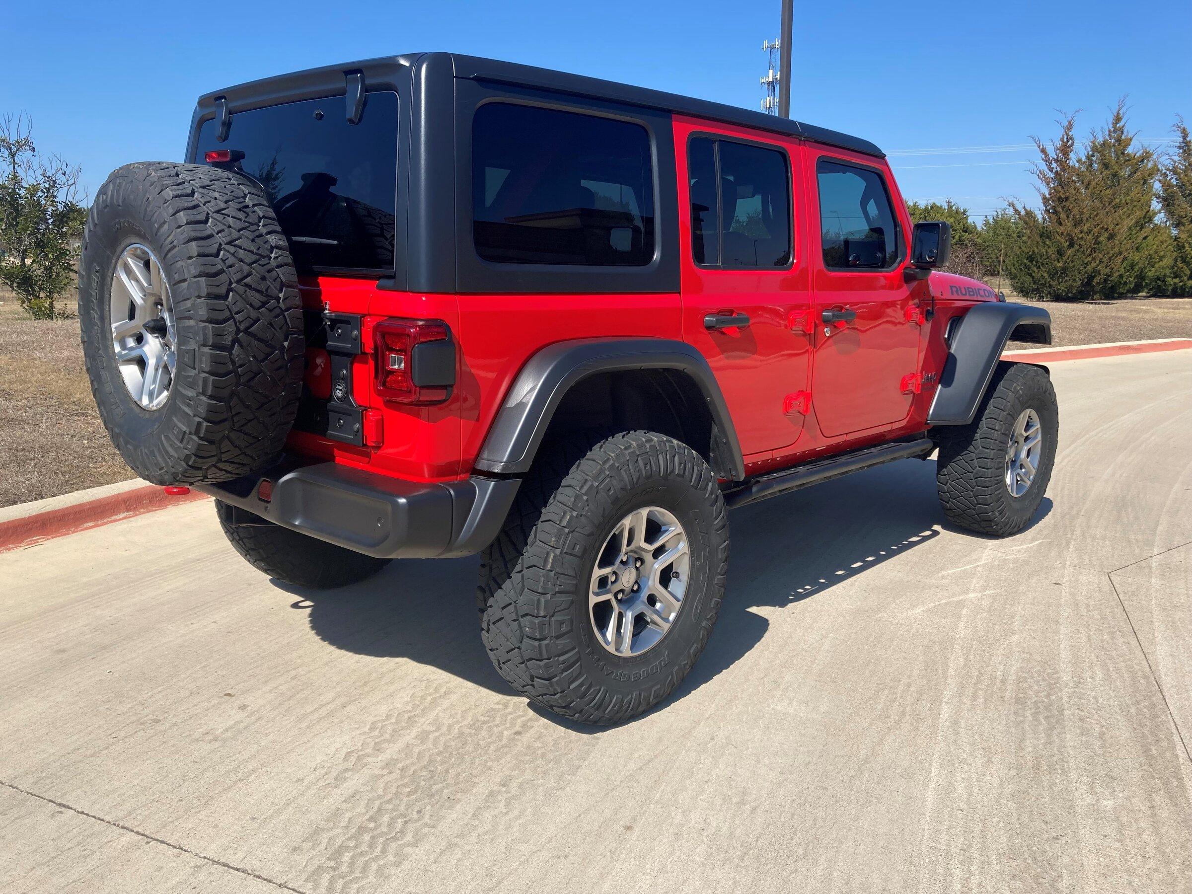 Jeep Gladiator 2019 JLU Rubicon Wrangler, 3.6, Auto, 37’s, 3.5" Lift, 37k Miles 6
