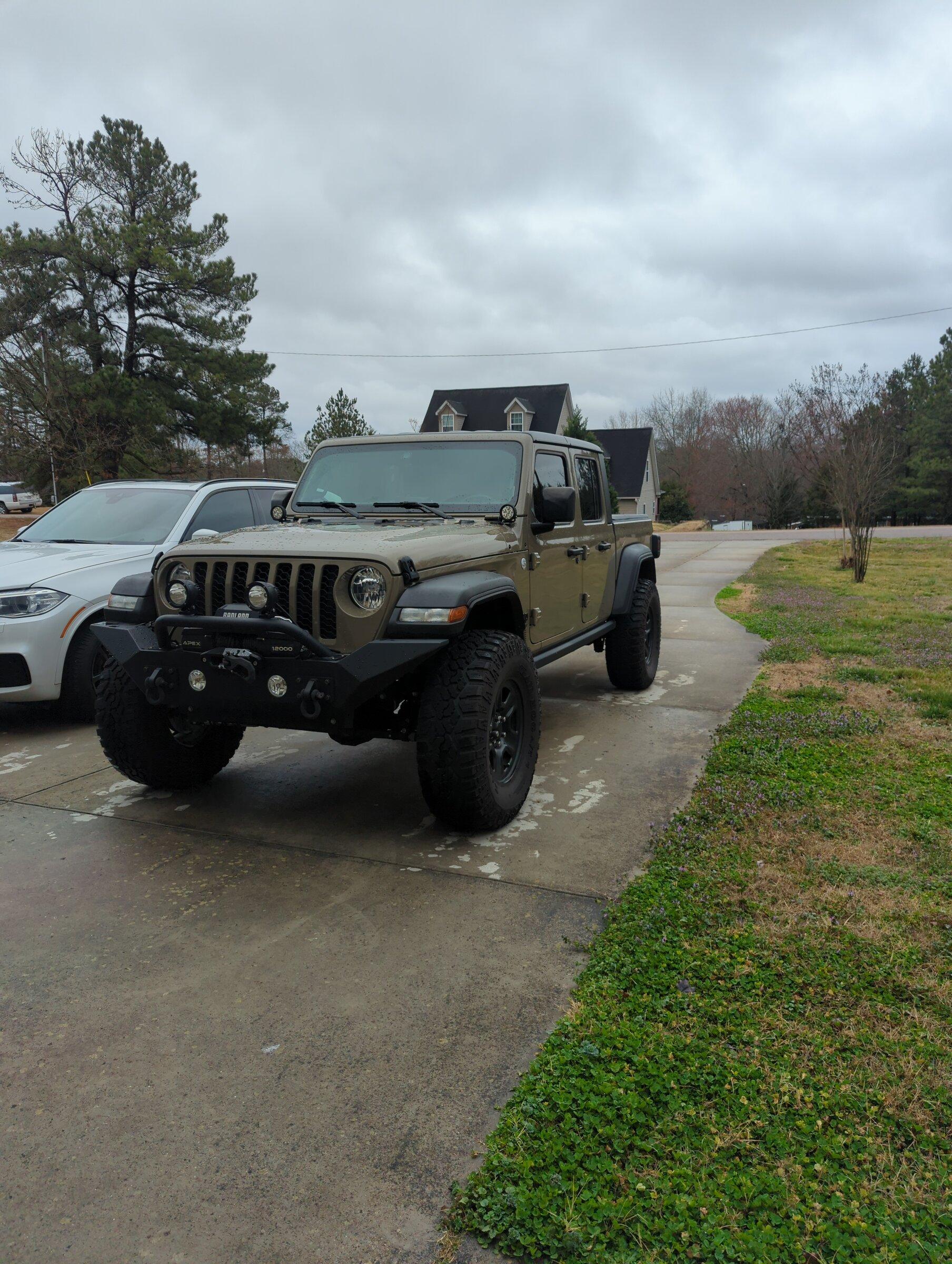 Jeep Gladiator My personal opinion, its not sexy! 16459976215057122993116640312058