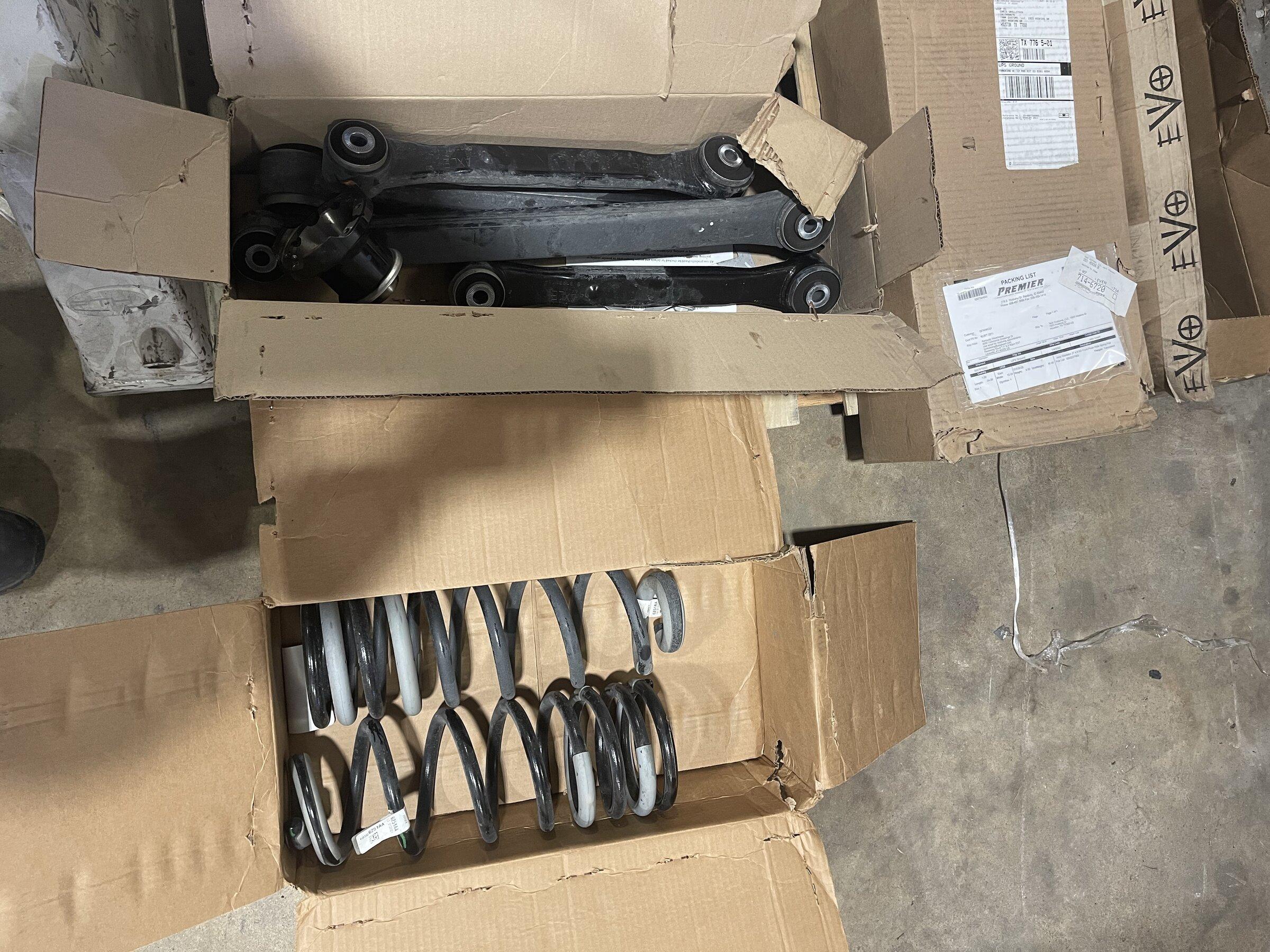 Jeep Gladiator Complete JTRD Suspension price drop 6DF29D4A-B84D-4A13-BD6F-E8564BC5A1BF