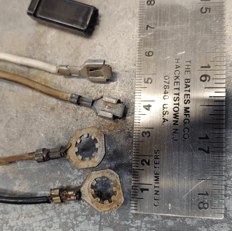 Jeep Gladiator Looking for someone to make these pigtails (electric) 1646102453021