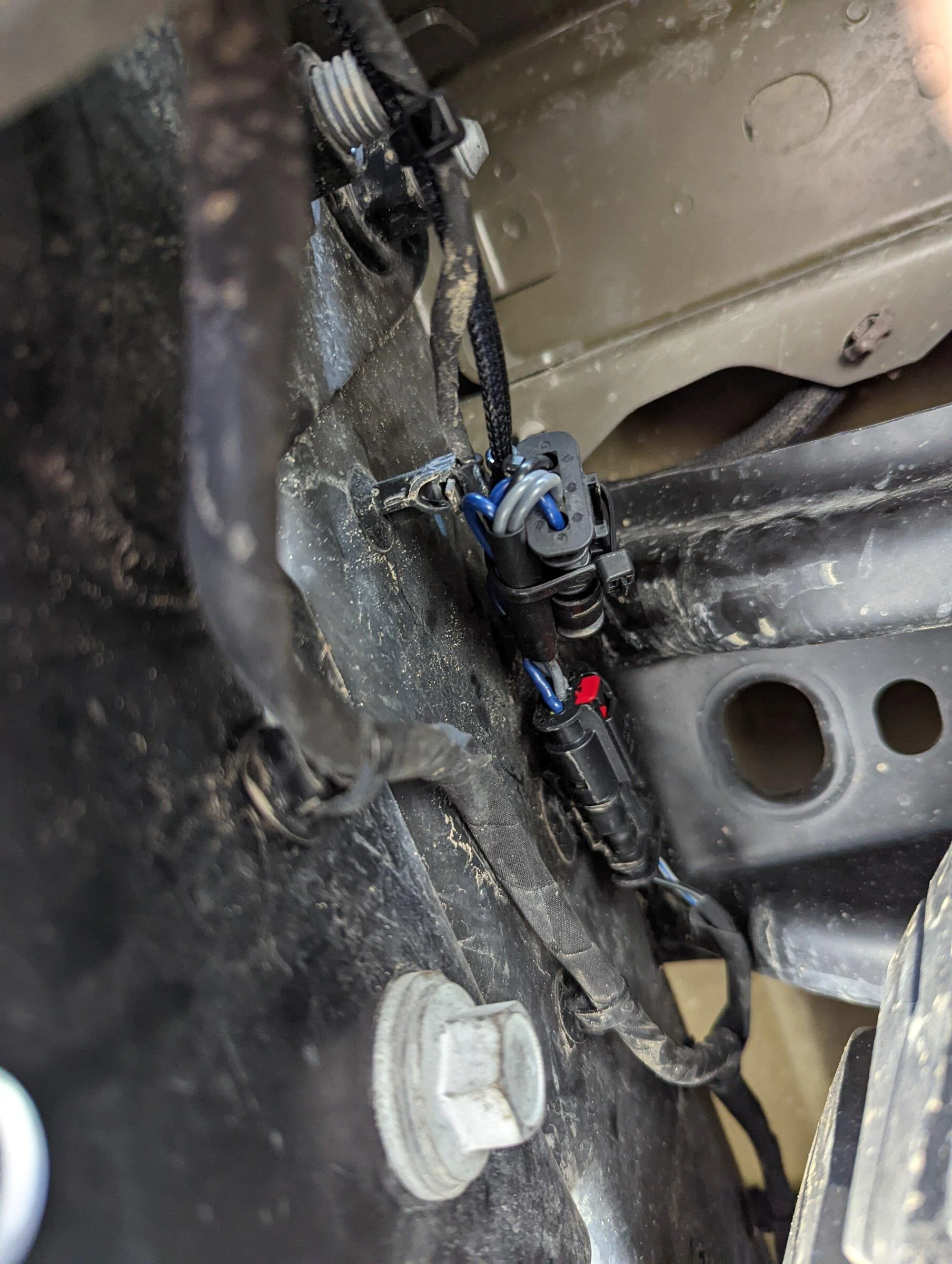 Jeep Gladiator Back up camera at night… PXL_20220224_200426203
