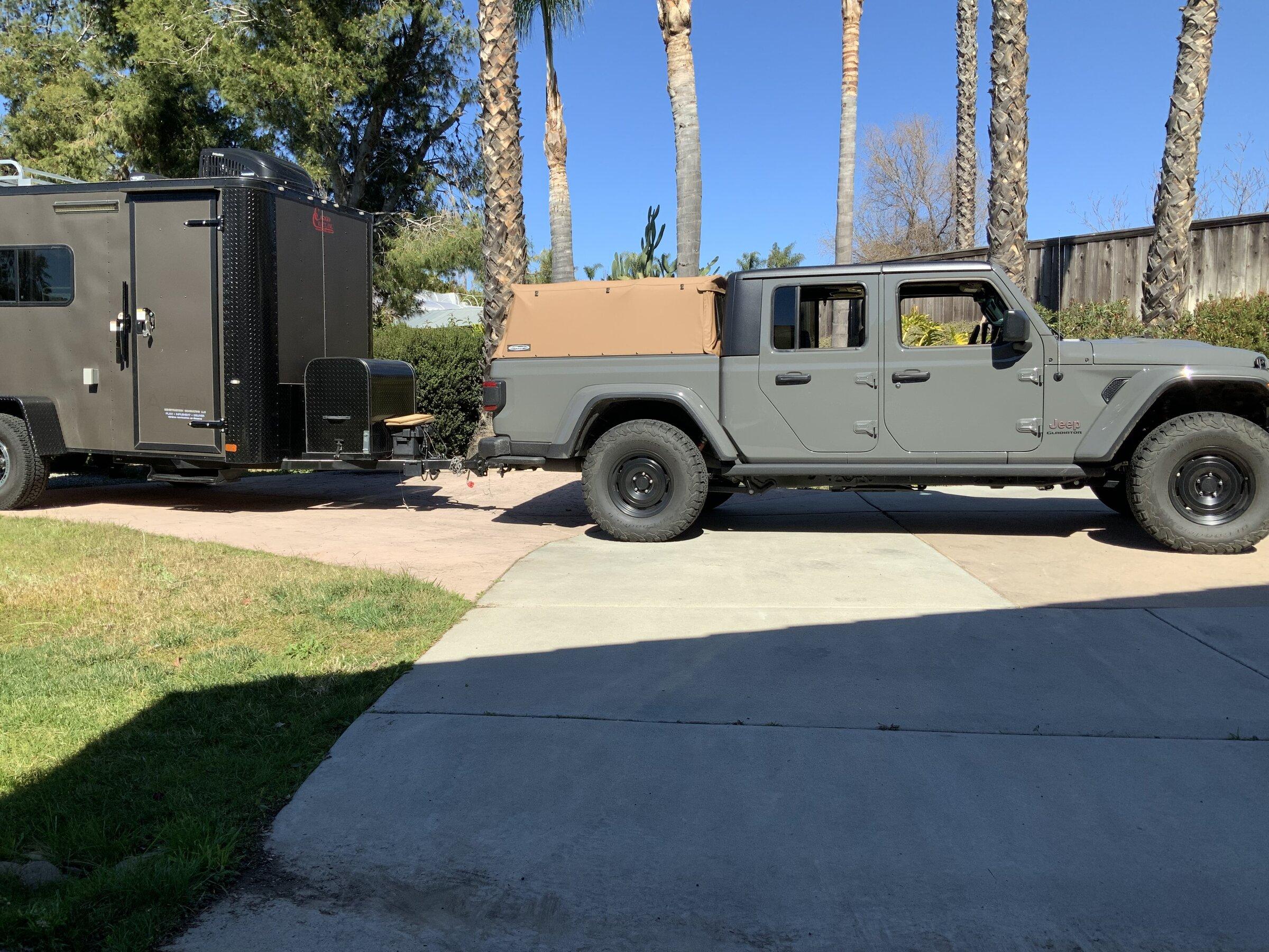 Jeep Gladiator A2JTRDII+BASE Camp 4B4BDD4A-9E93-47D9-BFC7-1A2B62F30674