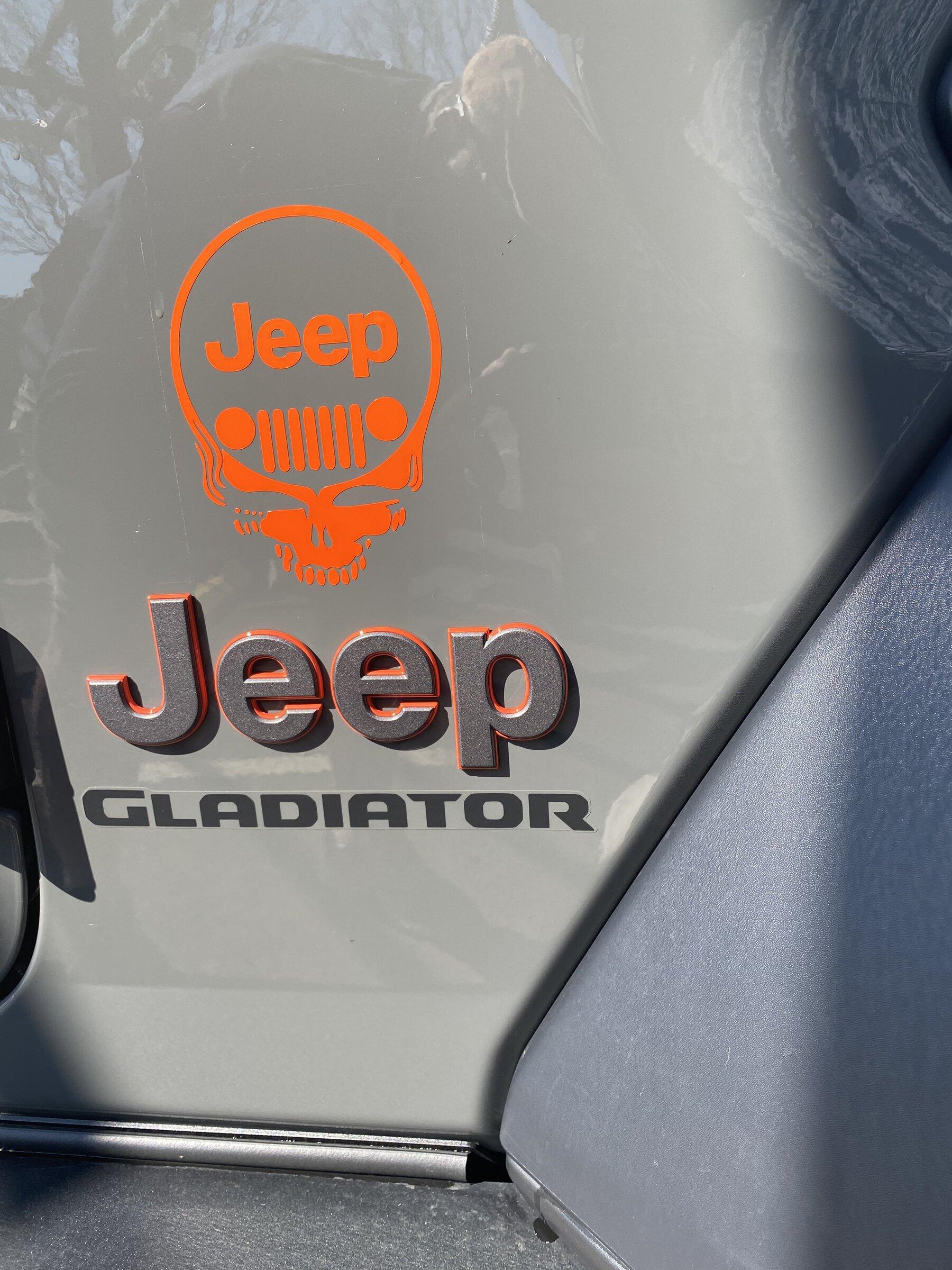 Jeep Gladiator Stickers and decal pics! 8CE2EB87-7D36-403A-A51E-19DAAA2BC805