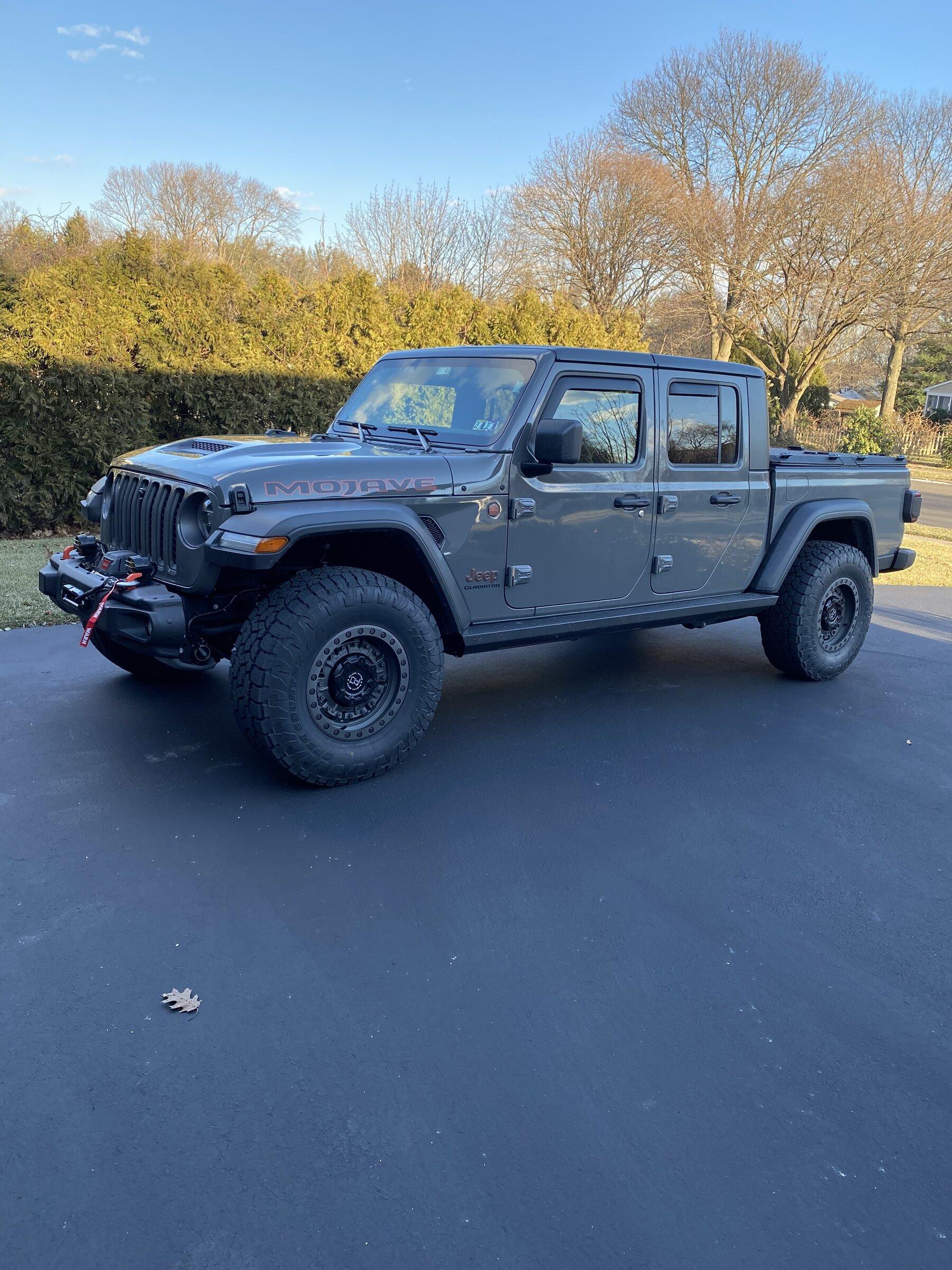 Jeep Gladiator STING GRAY Gladiator JT Club 68B1E123-9B19-4F4D-9770-8D24020B045C
